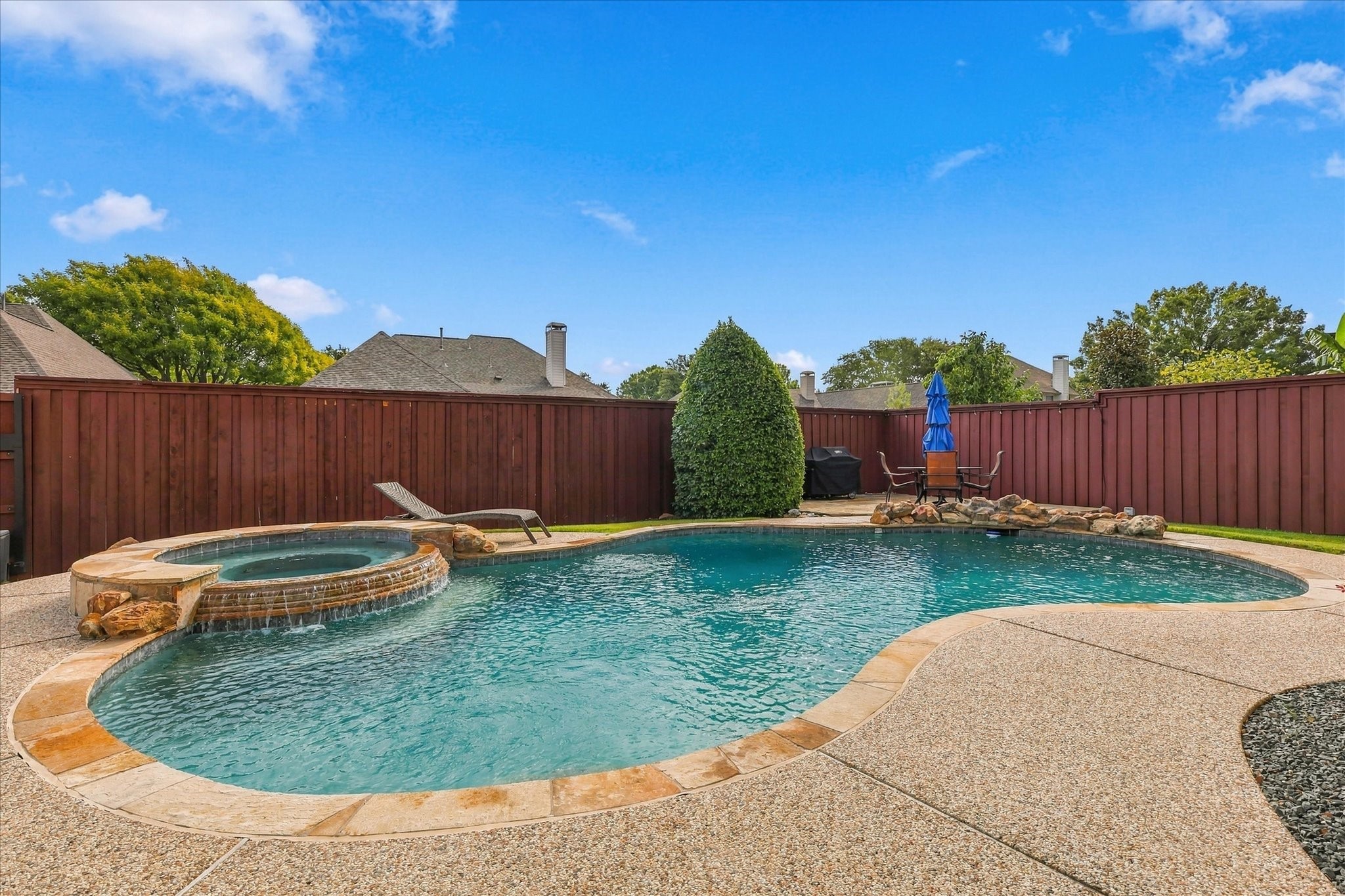 198 Chinaberry Way