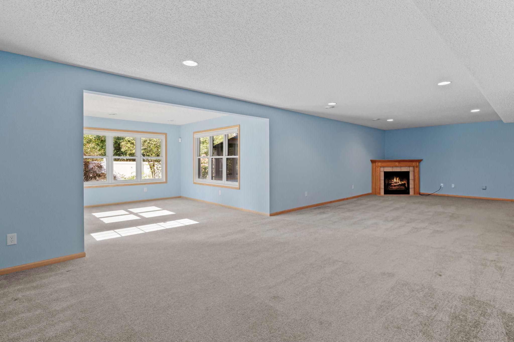 10656 188th Avenue NW