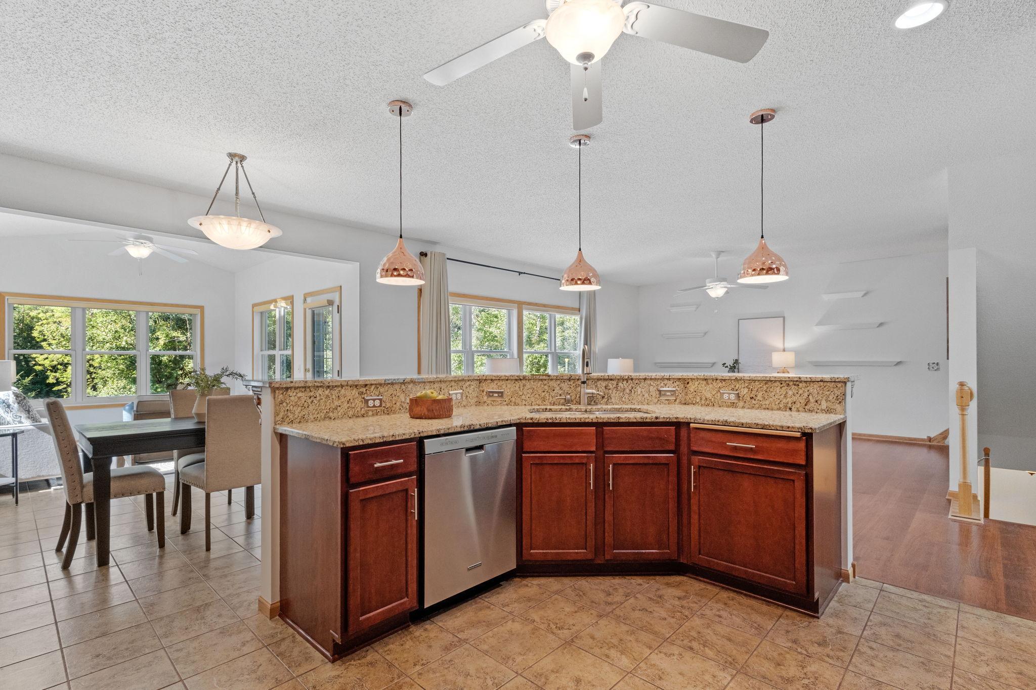 10656 188th Avenue NW