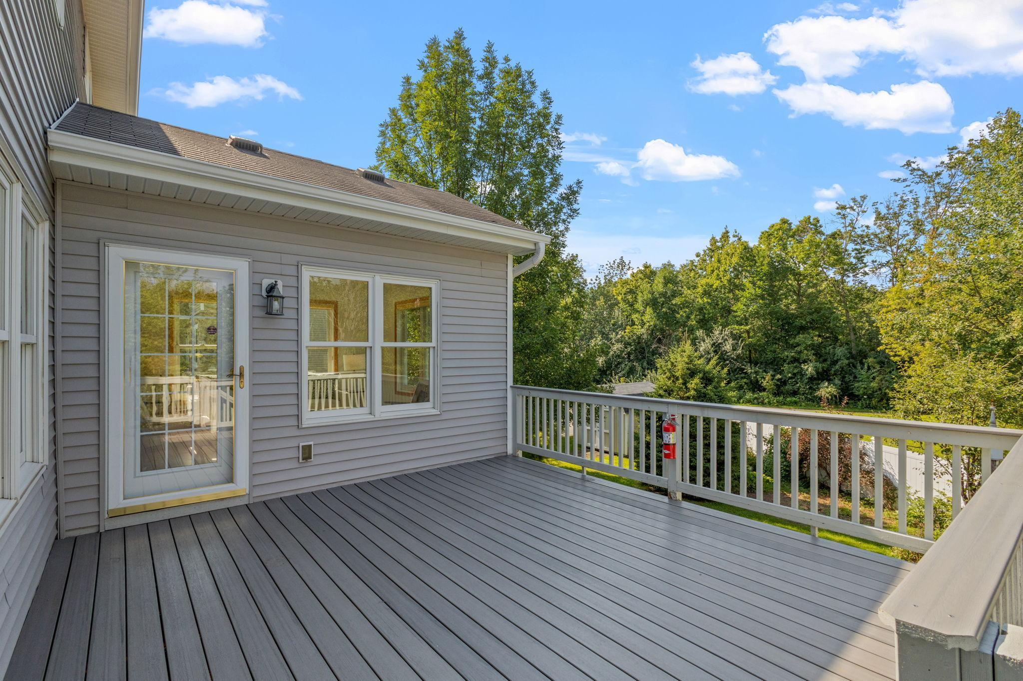 10656 188th Avenue NW