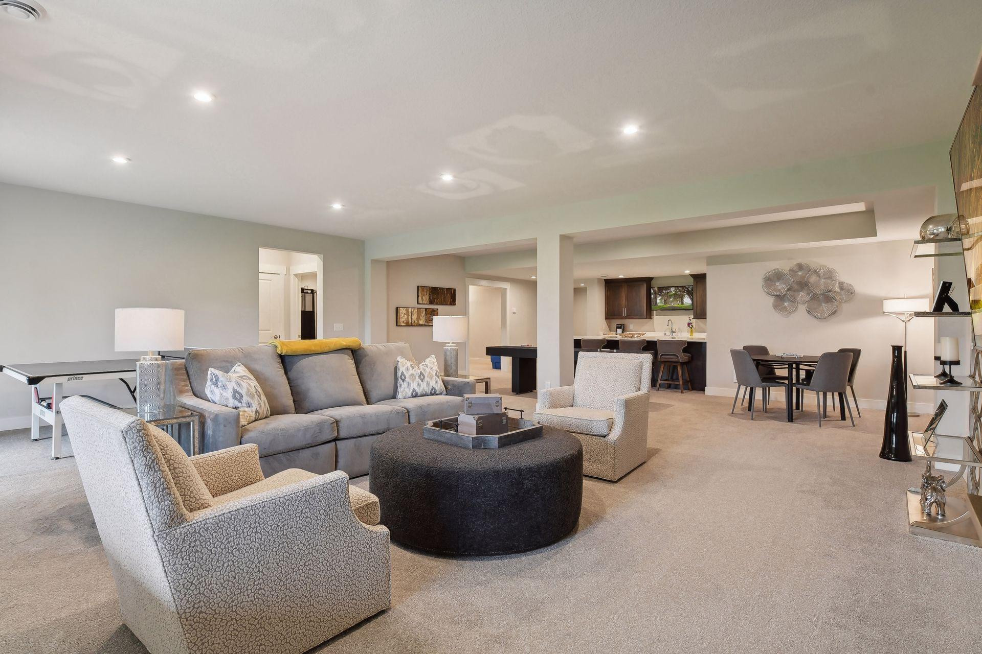 24545 Niblick Alcove