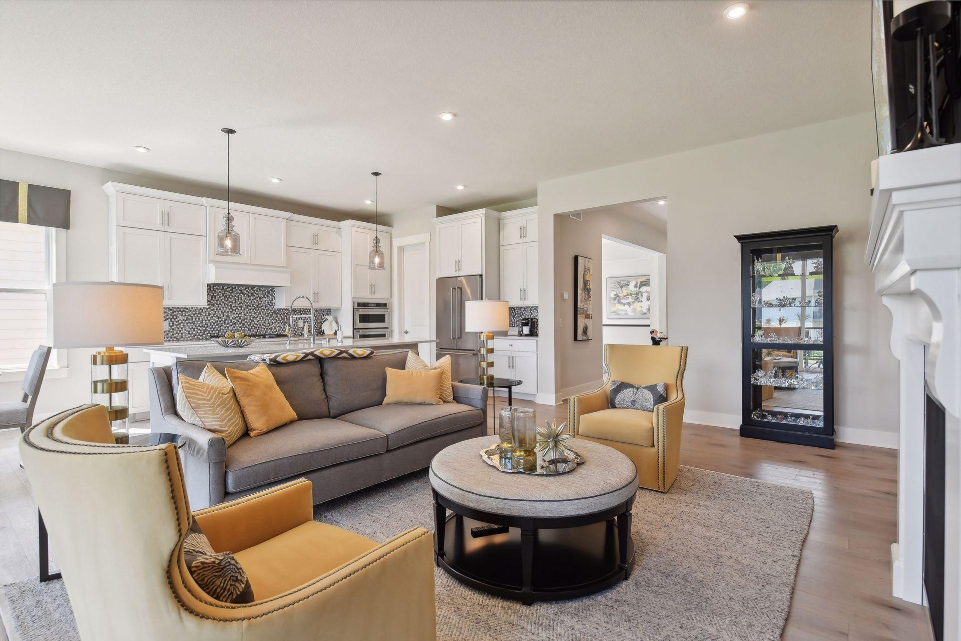 24545 Niblick Alcove