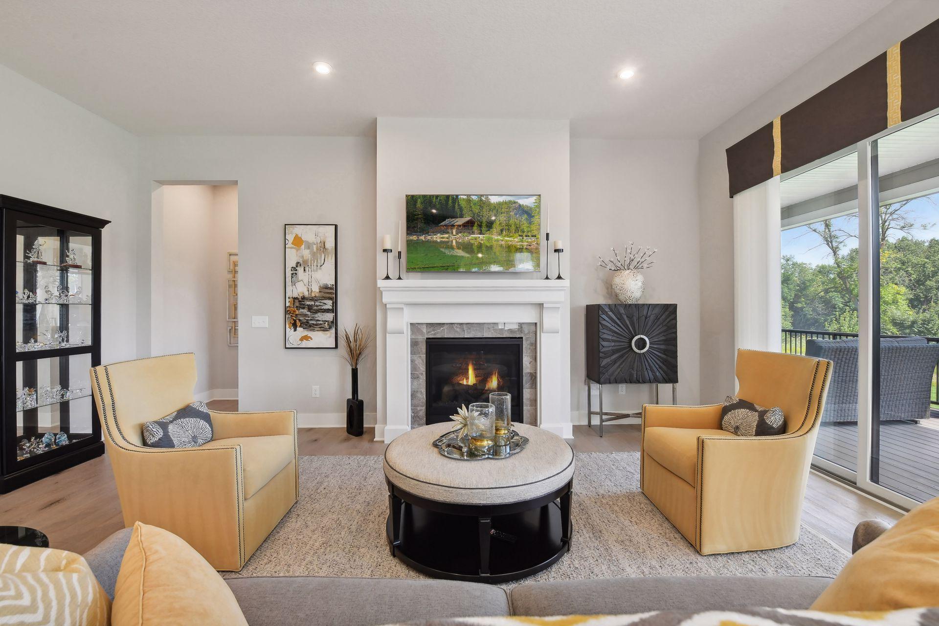 24545 Niblick Alcove