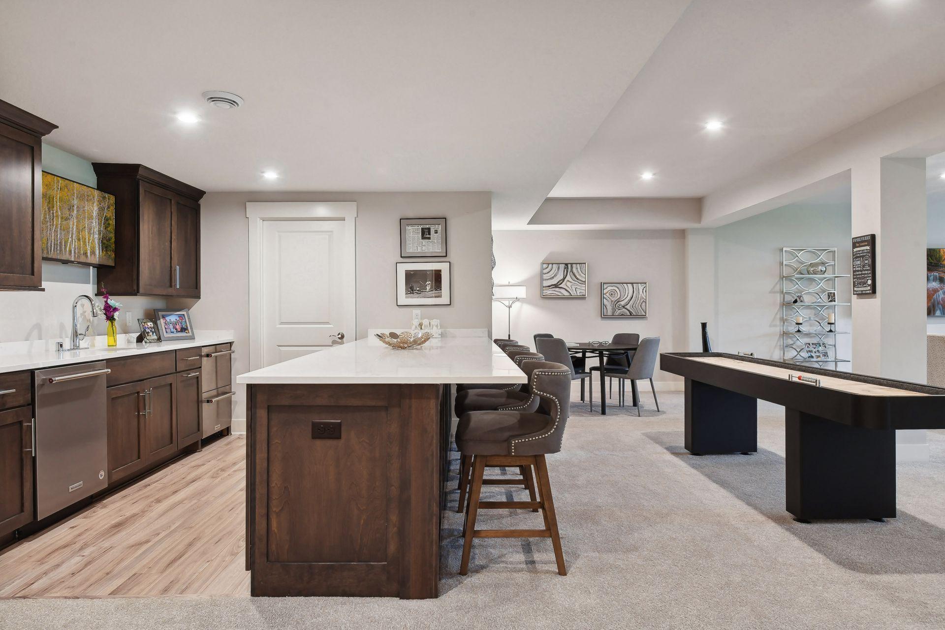 24545 Niblick Alcove