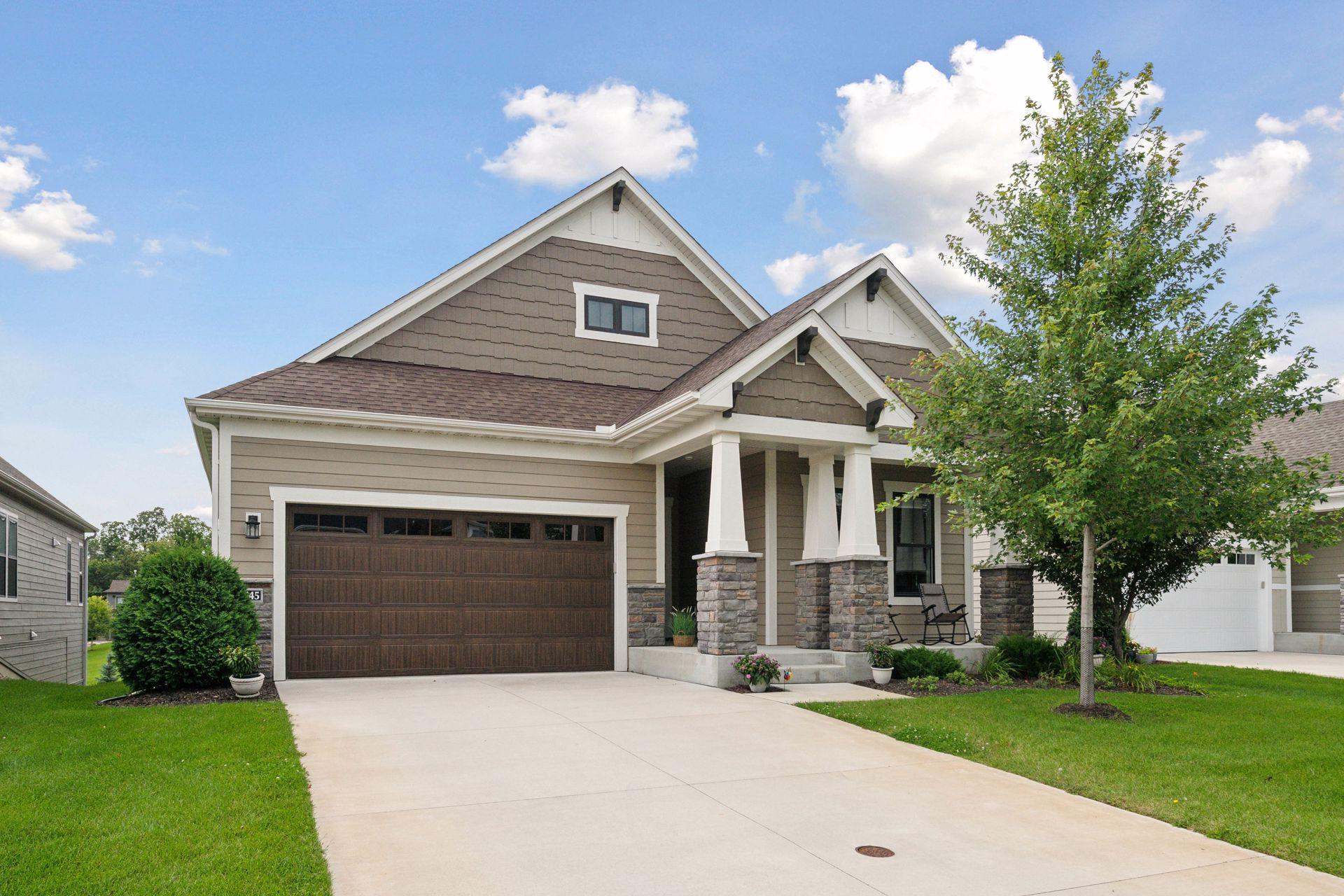 24545 Niblick Alcove