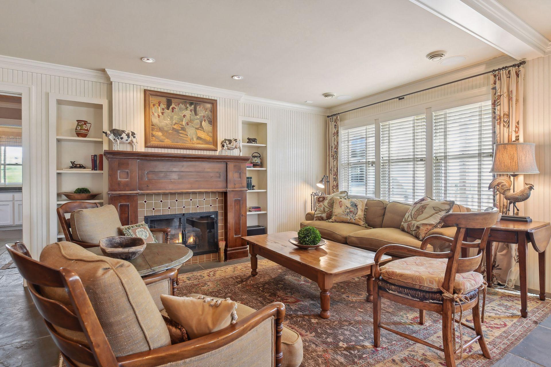 11126 Eastwood Avenue SE