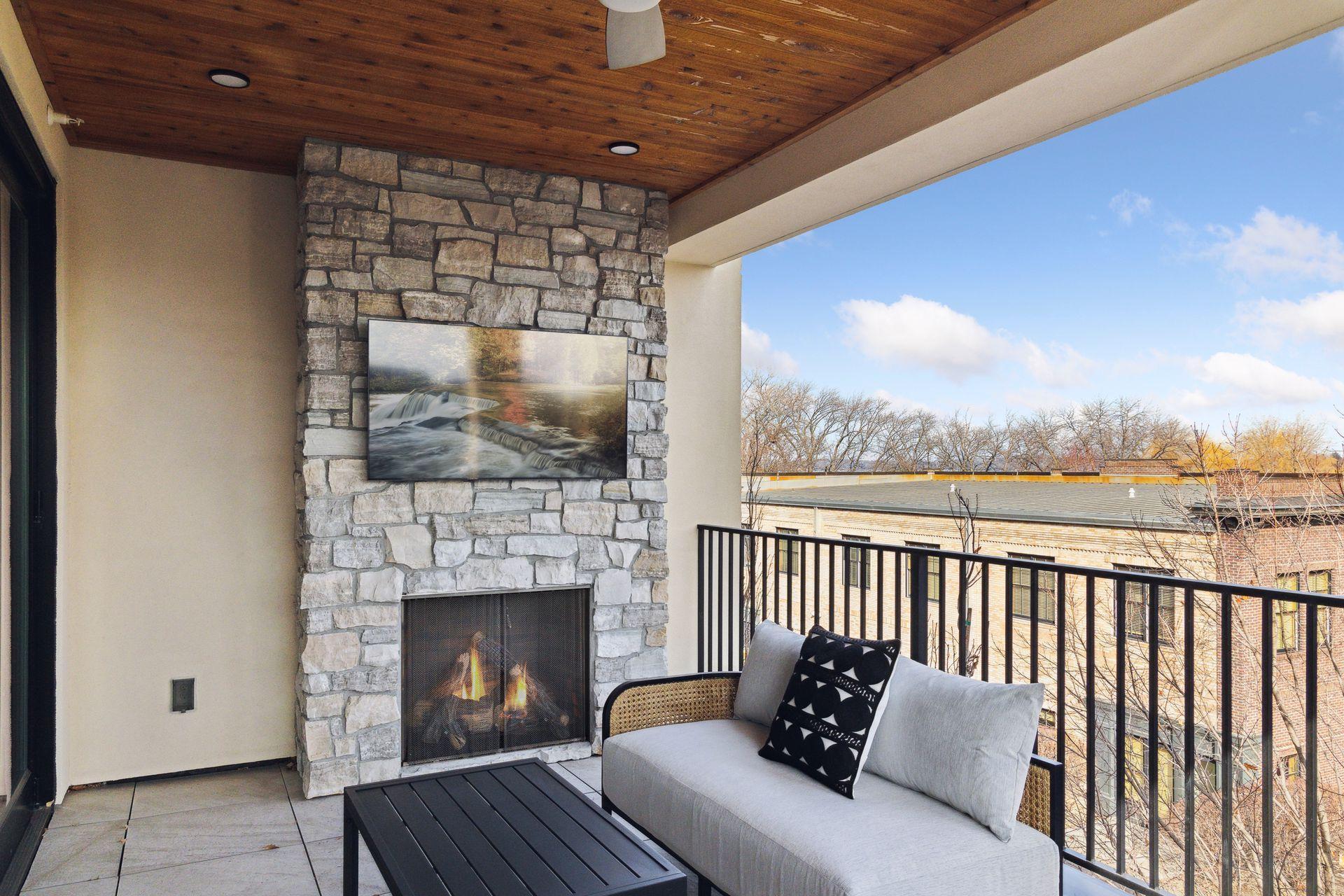 511 Second Street Unit: 4