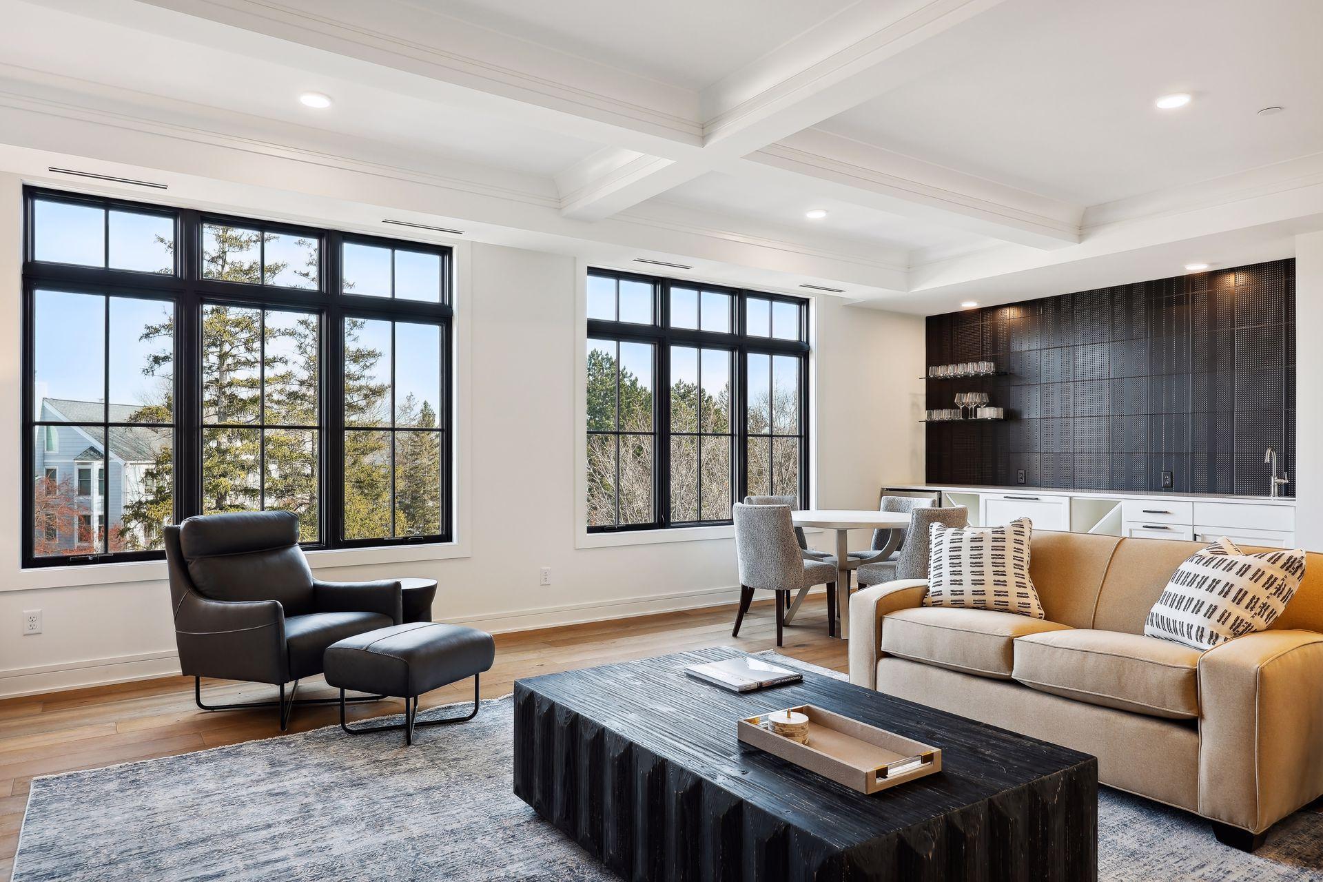 511 Second Street Unit: 4