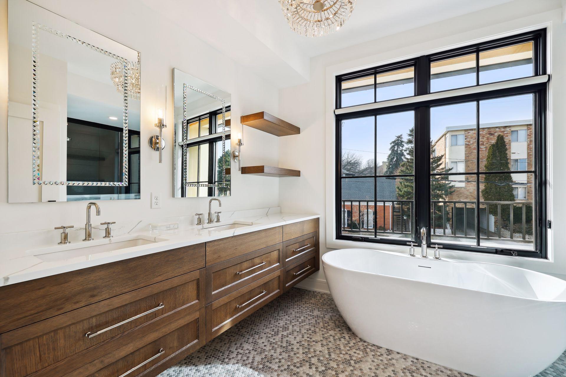 511 Second Street Unit: 4