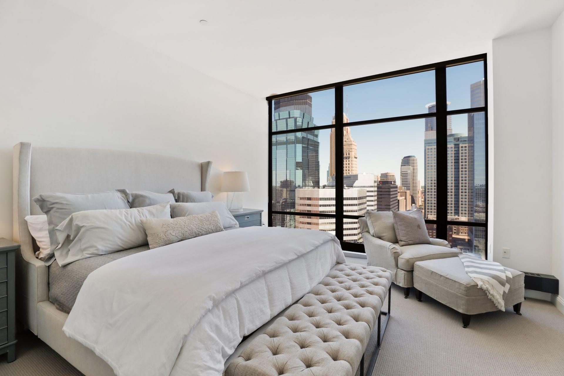 201 S 11th Street Unit: 2220