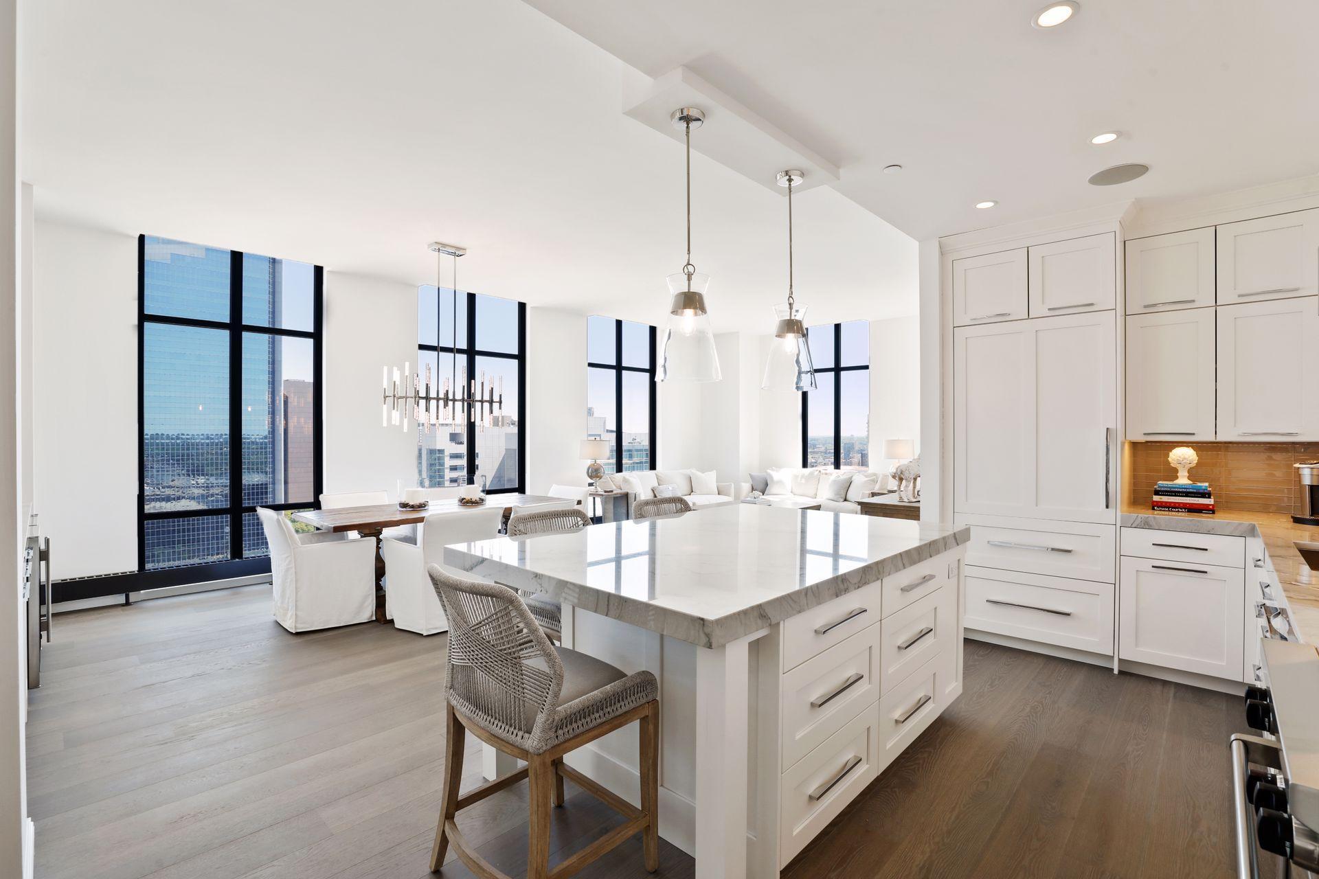 201 S 11th Street Unit: 2220