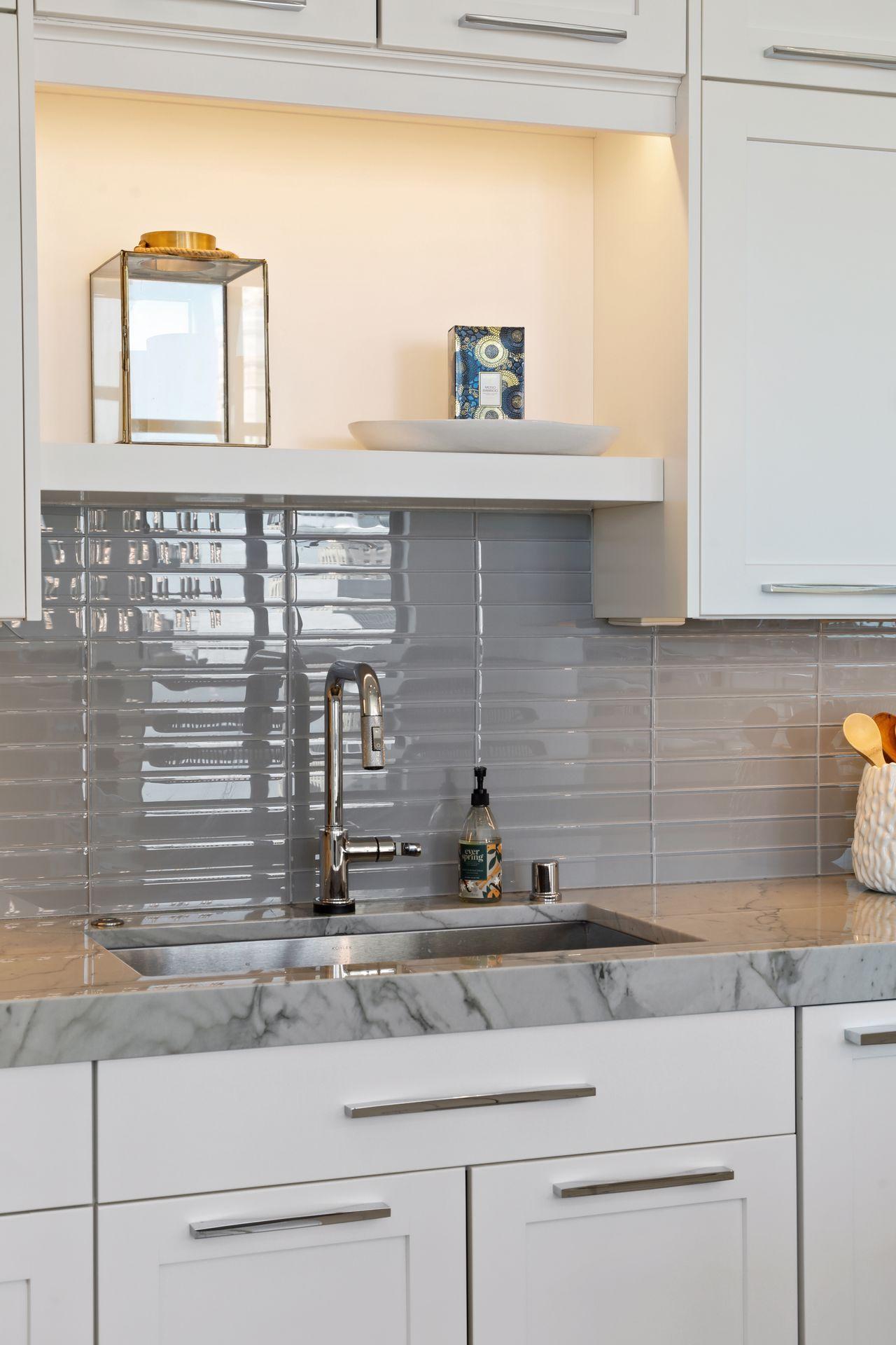 201 S 11th Street Unit: 2220