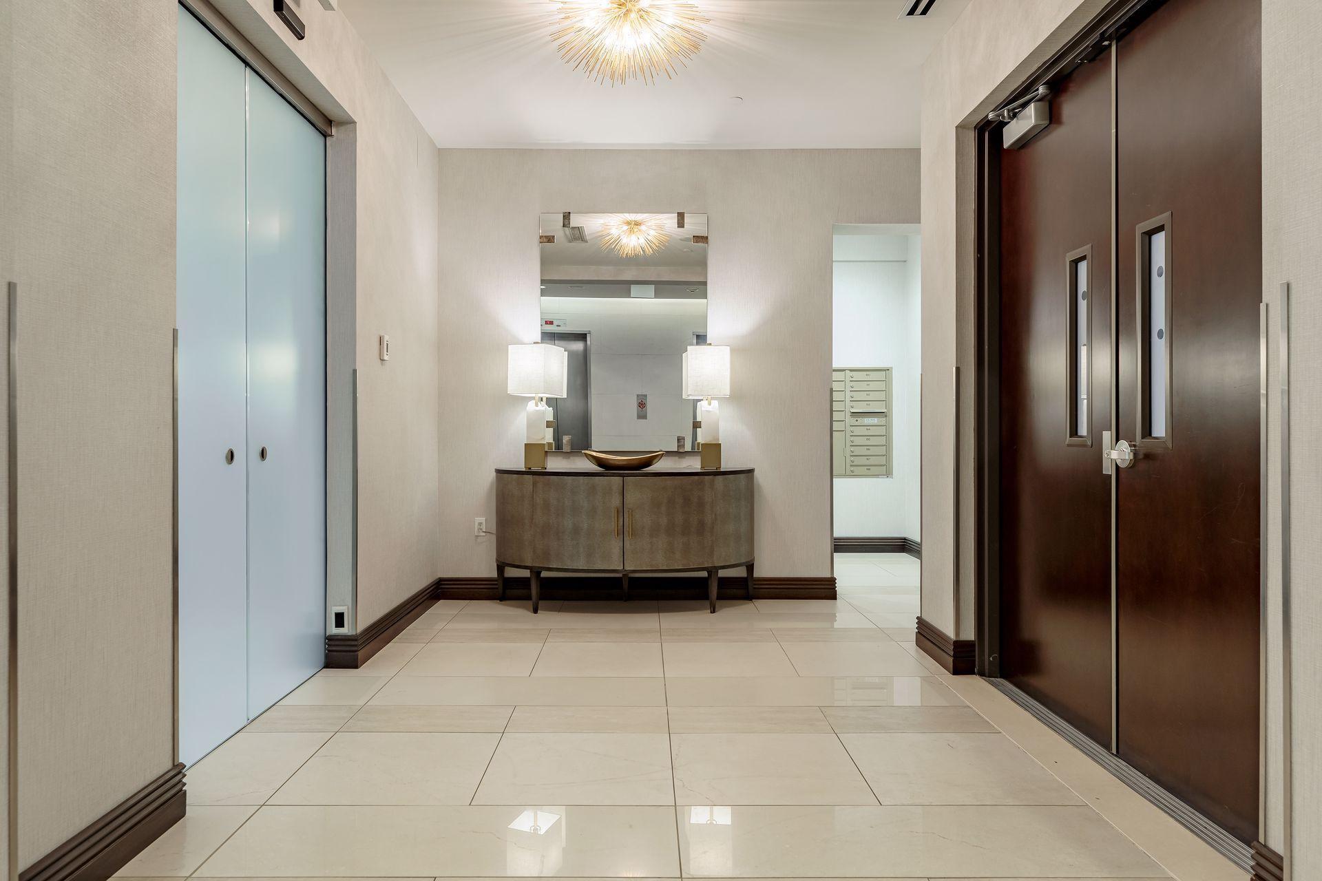 201 S 11th Street Unit: 2220