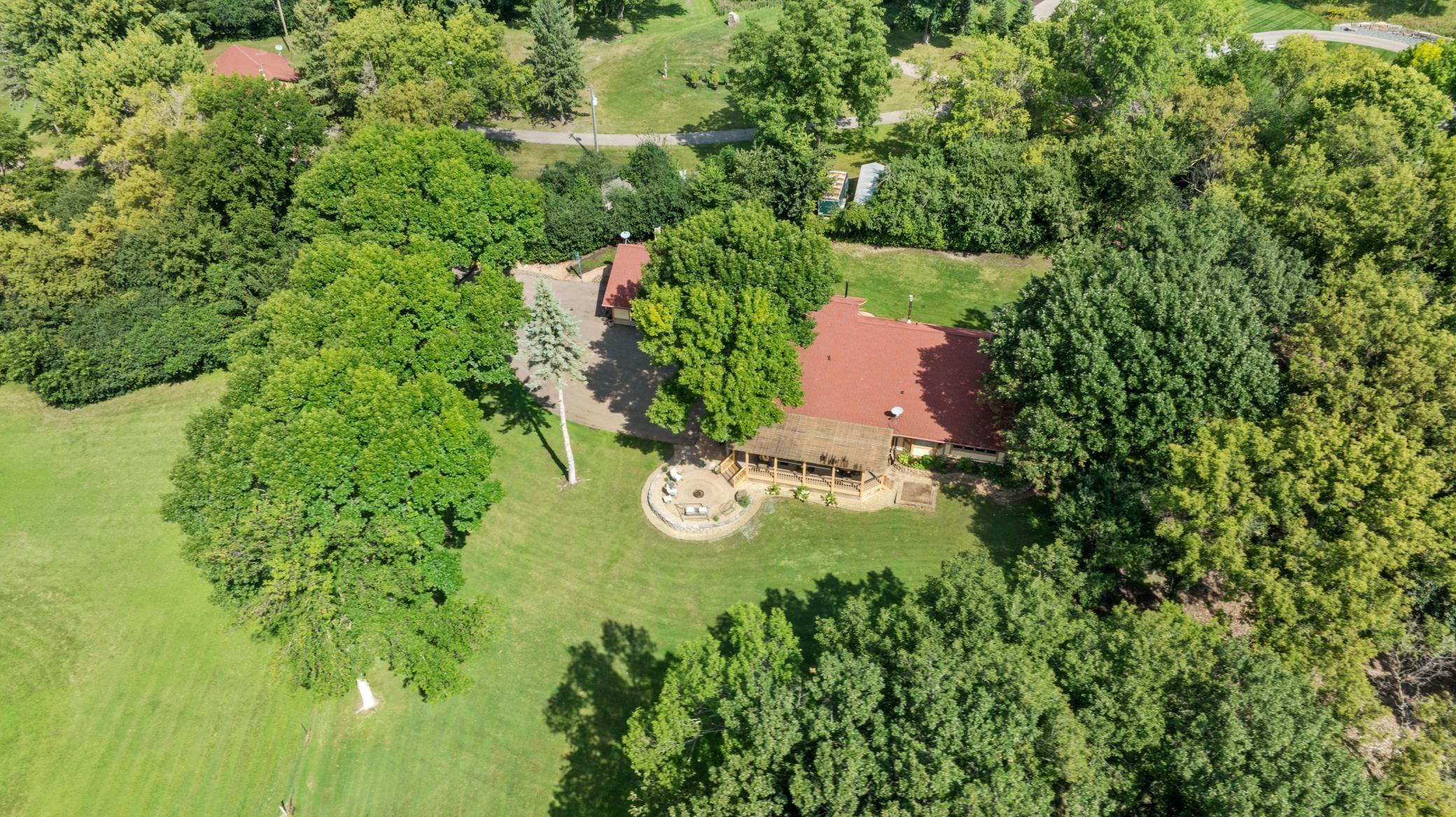 710 N Shore Drive W