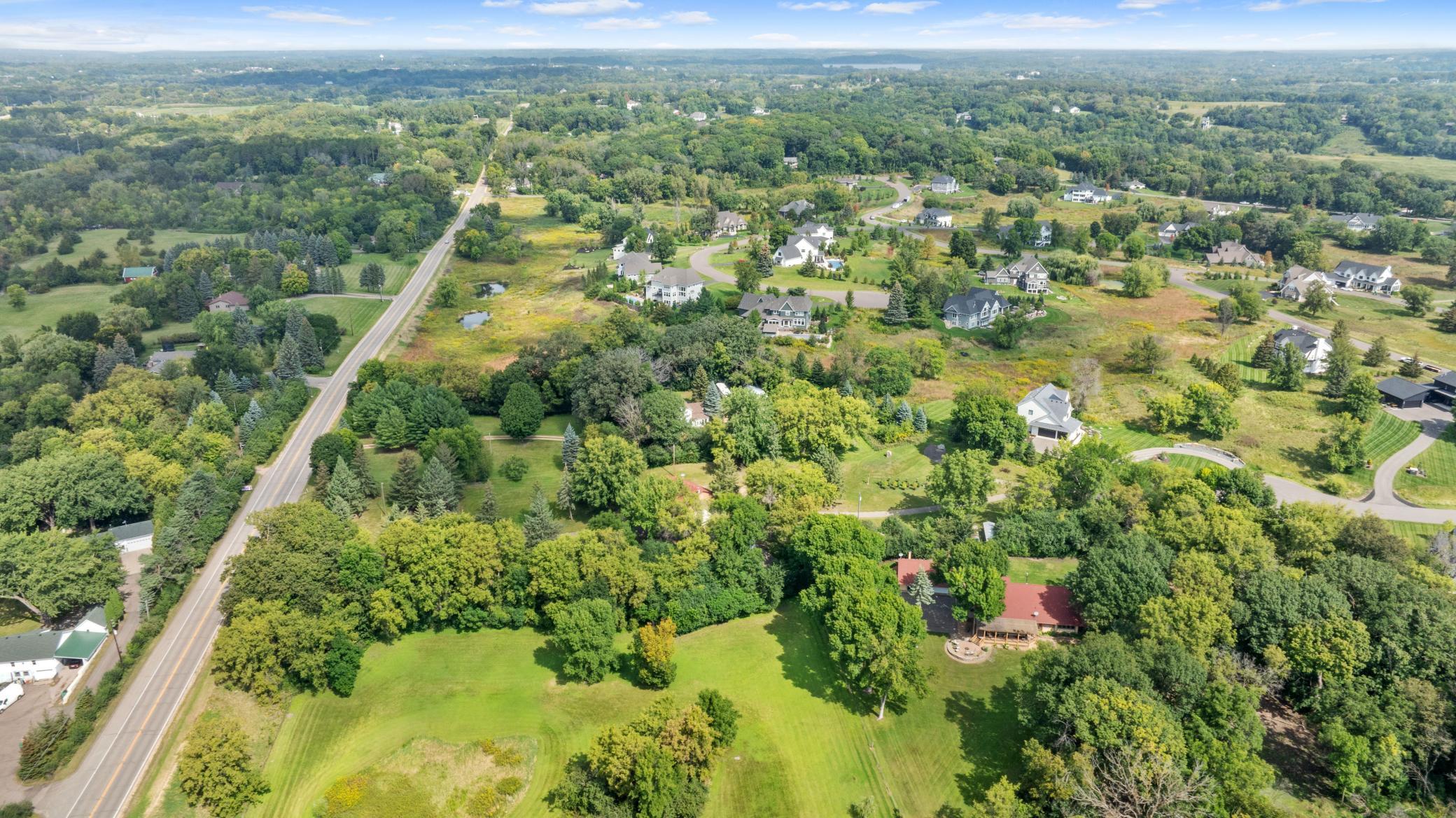 710 N Shore Drive W