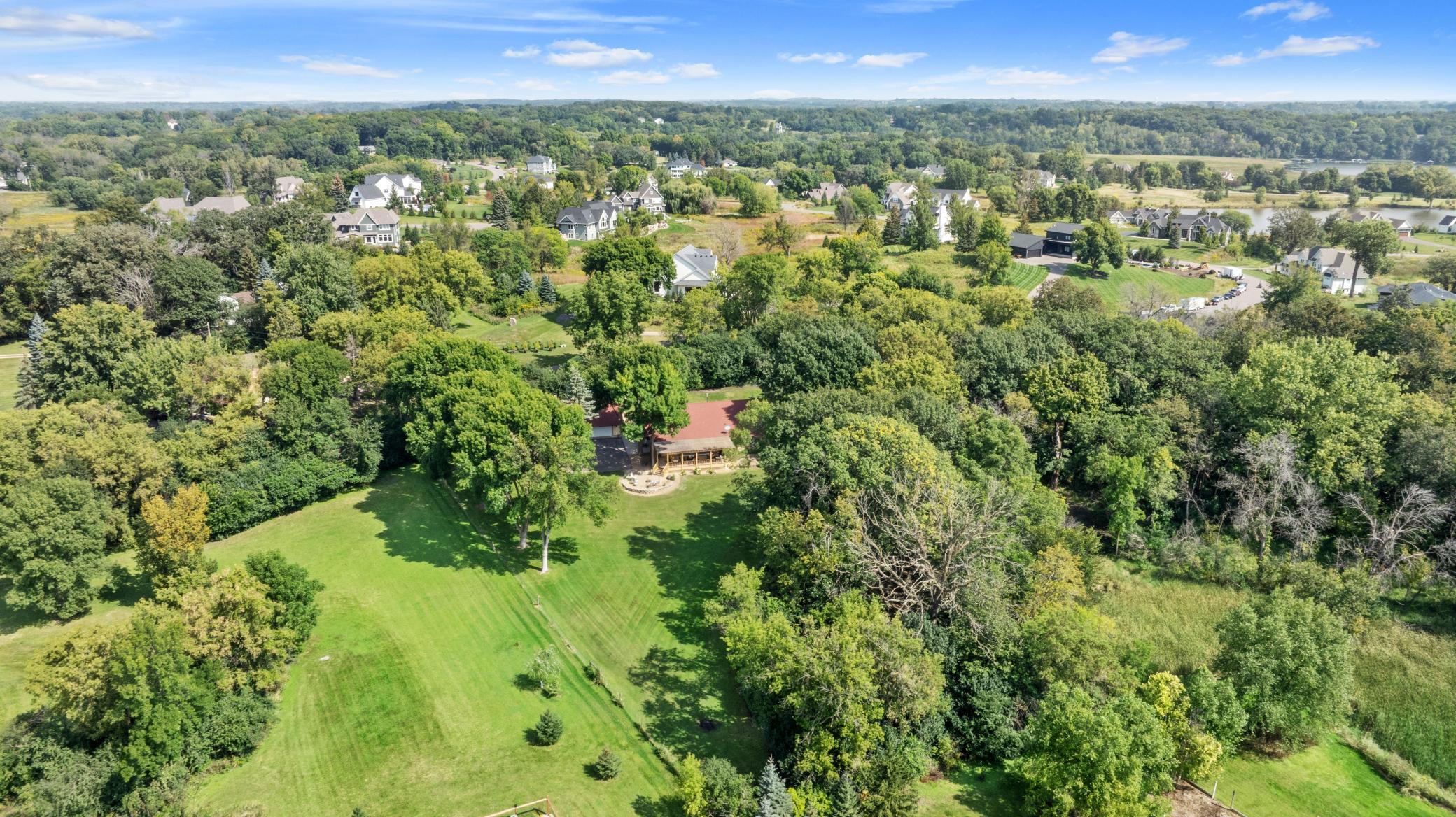 710 N Shore Drive W