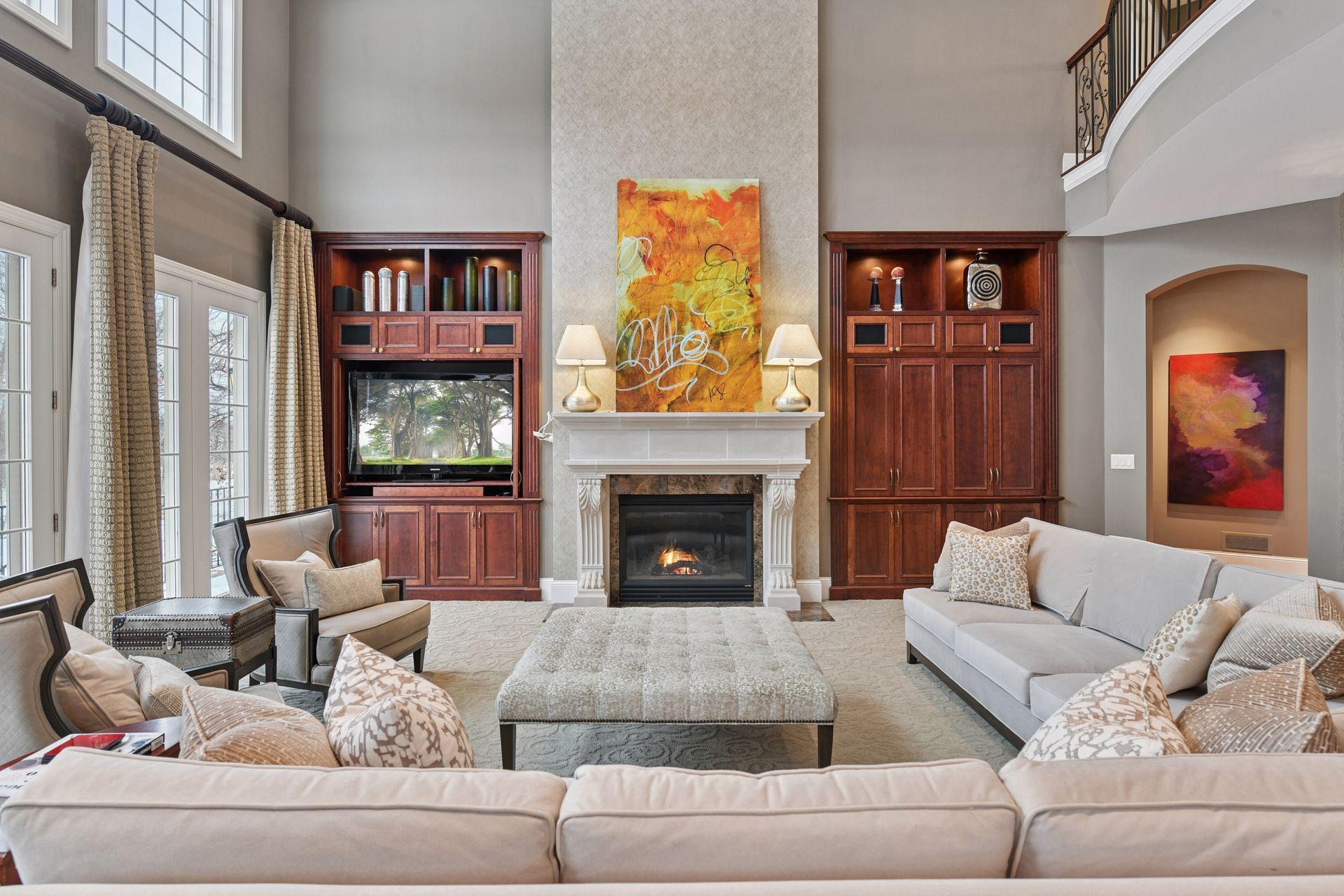 315 Calamus Circle