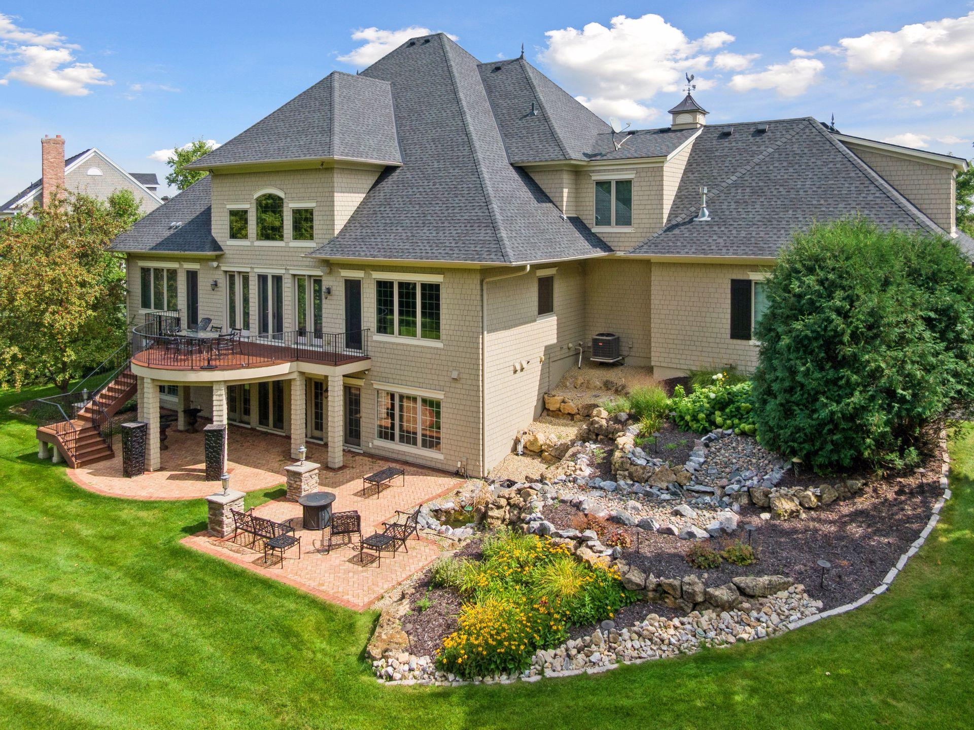 315 Calamus Circle