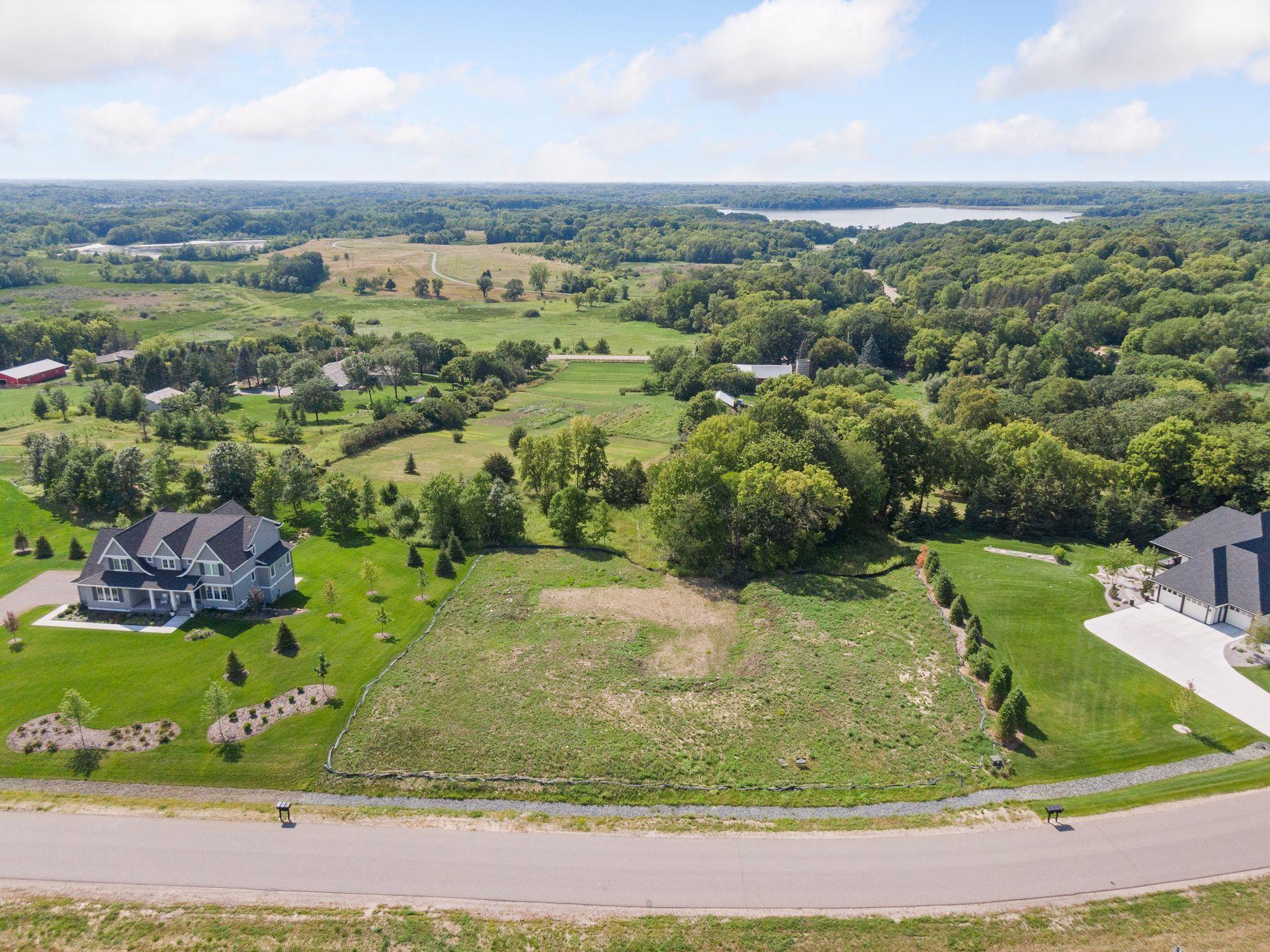2898 Deer Hill Road