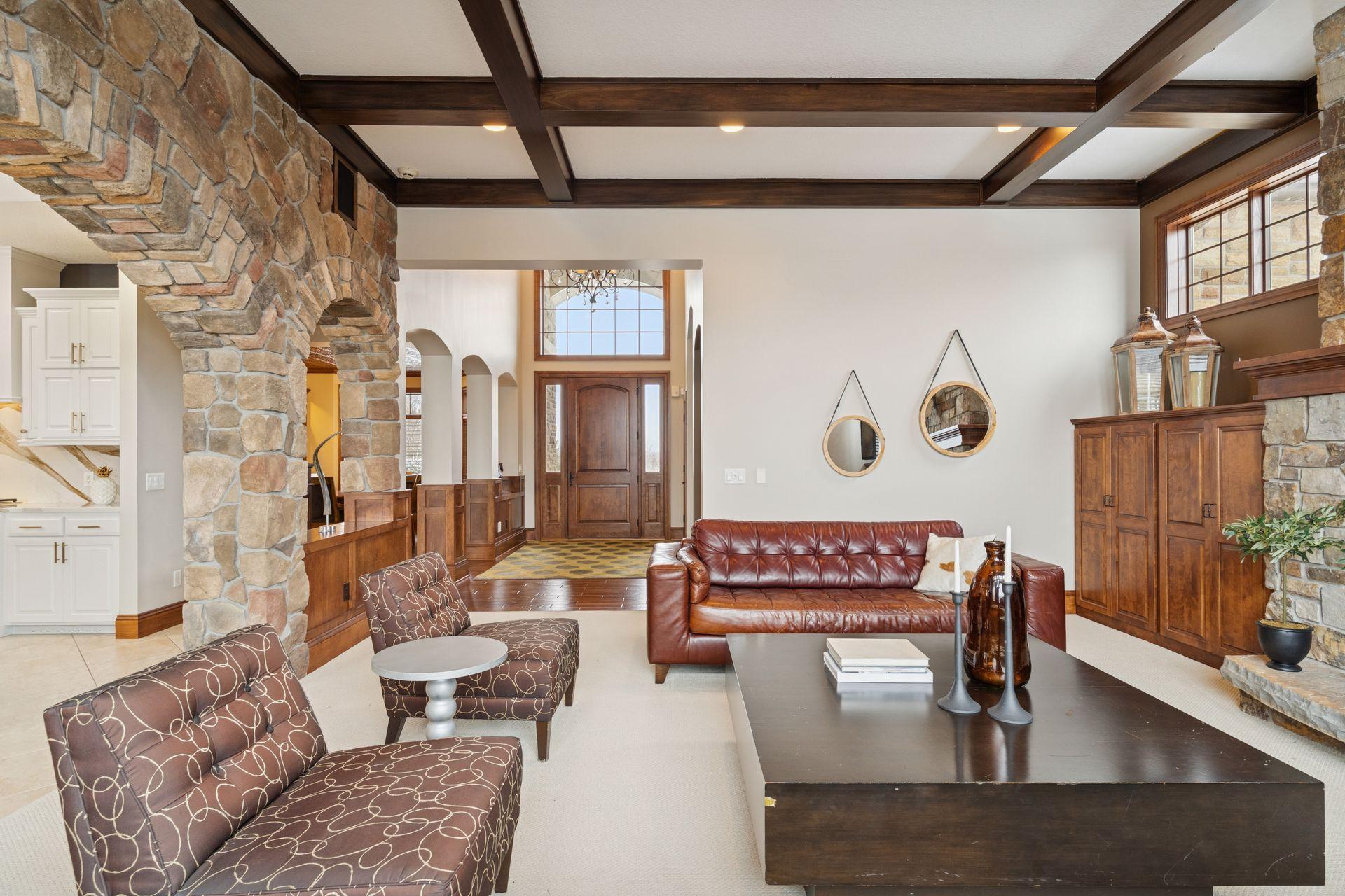 225 Calamus Circle