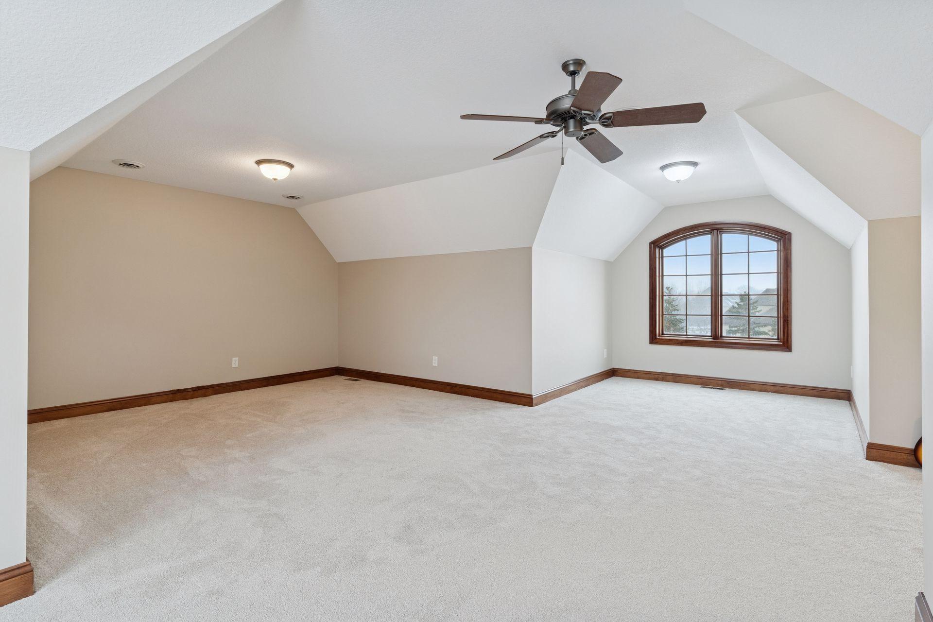 225 Calamus Circle