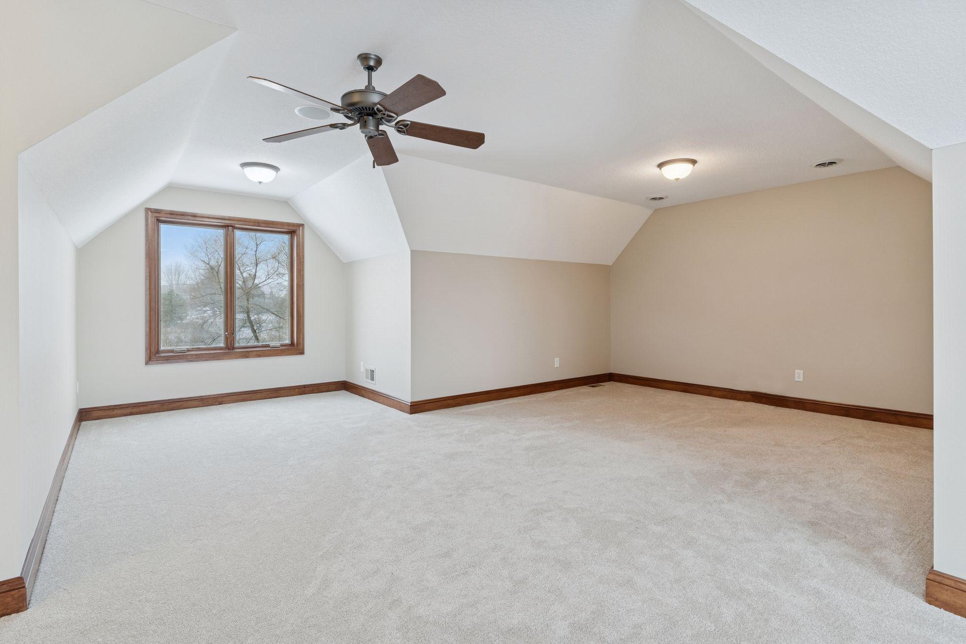 225 Calamus Circle