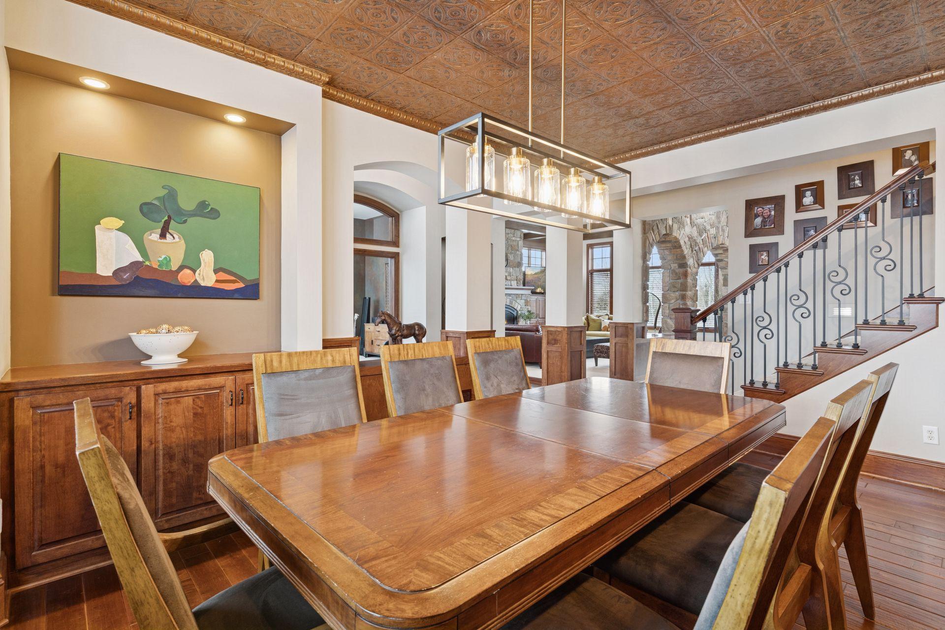 225 Calamus Circle