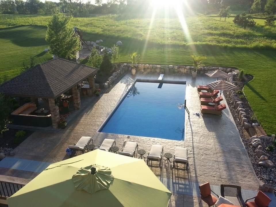 225 Calamus Circle