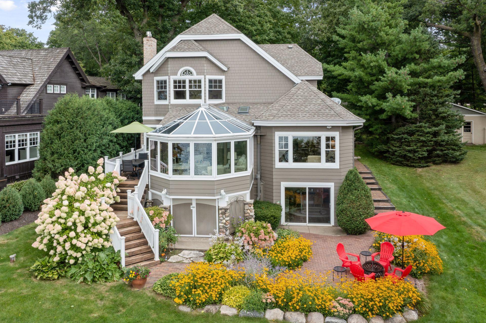 5180 Saint Albans Bay Road