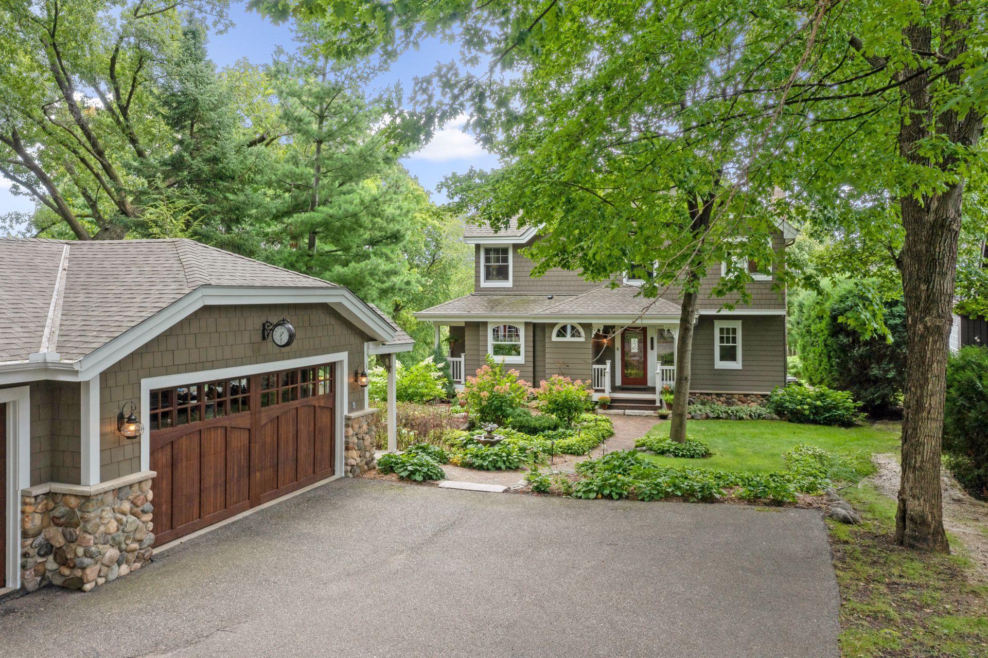 5180 Saint Albans Bay Road