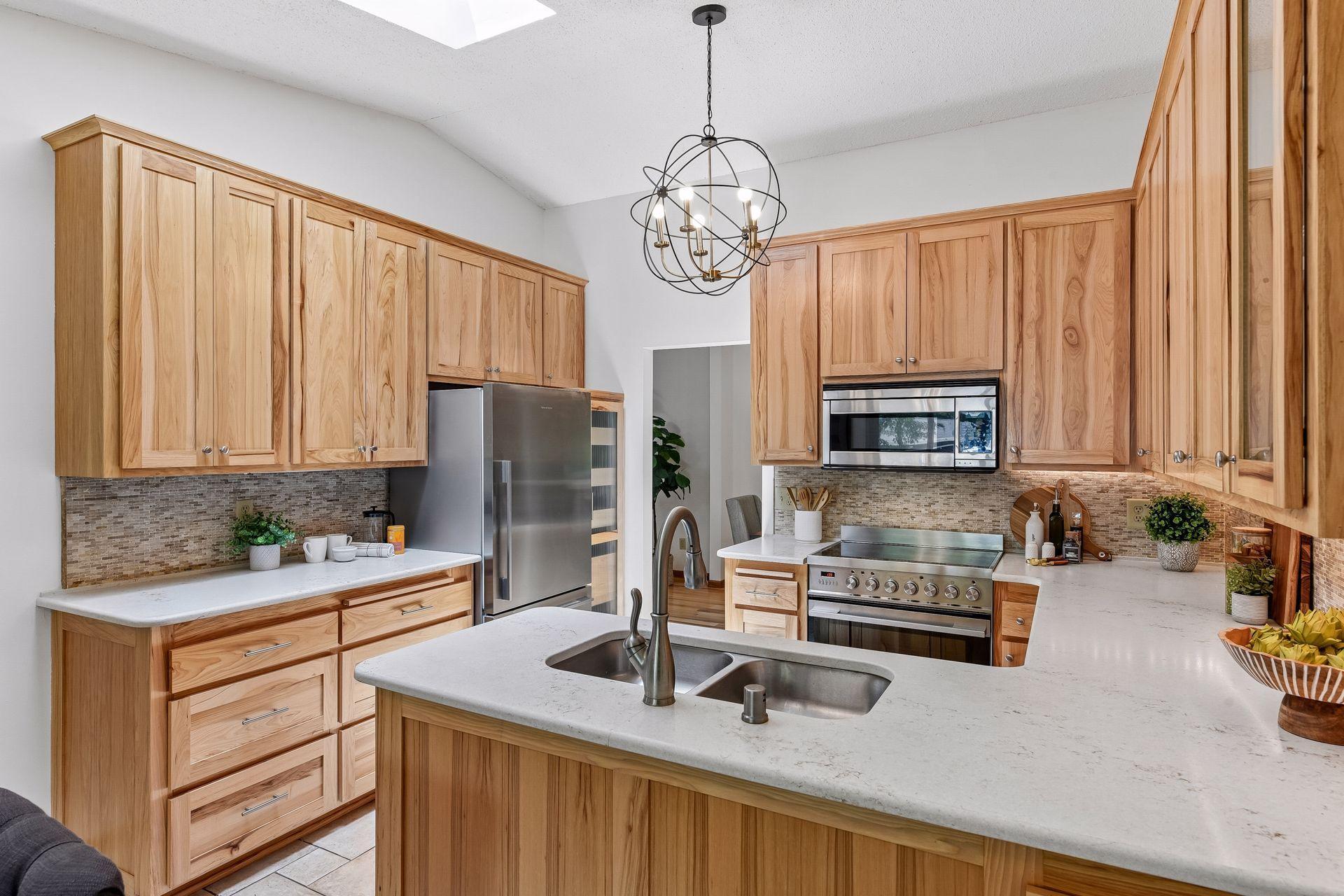 14810 Lloyds Drive