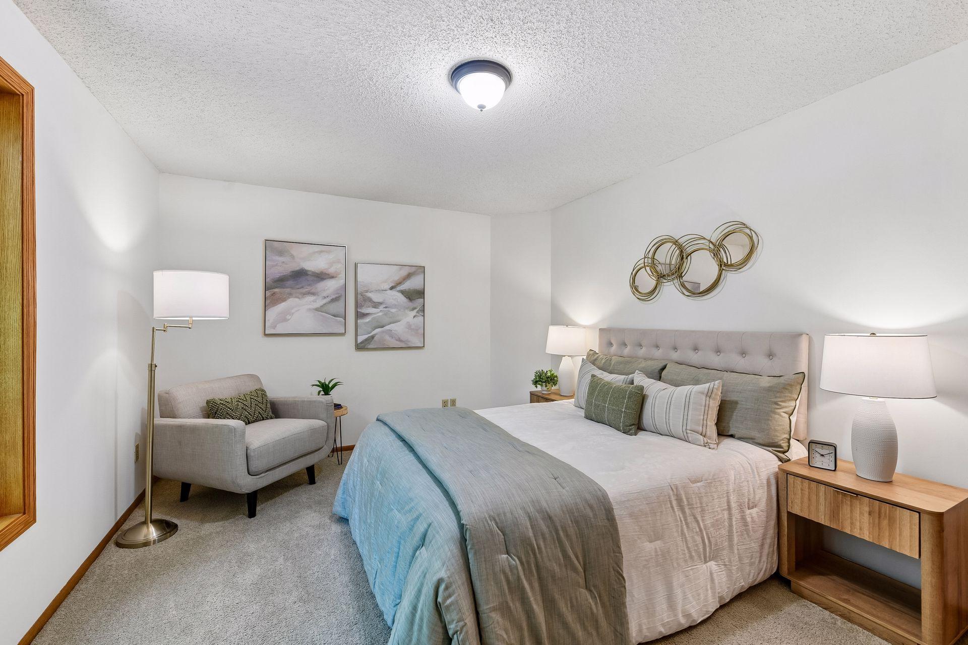14810 Lloyds Drive