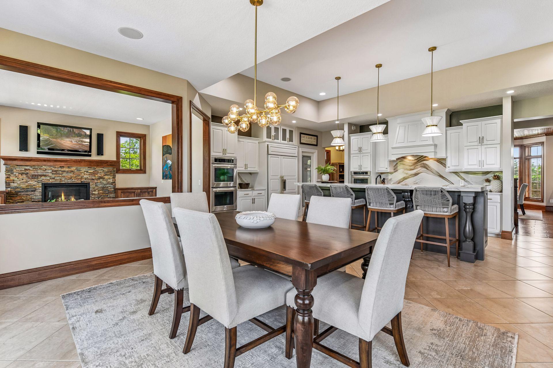 225 Calamus Circle
