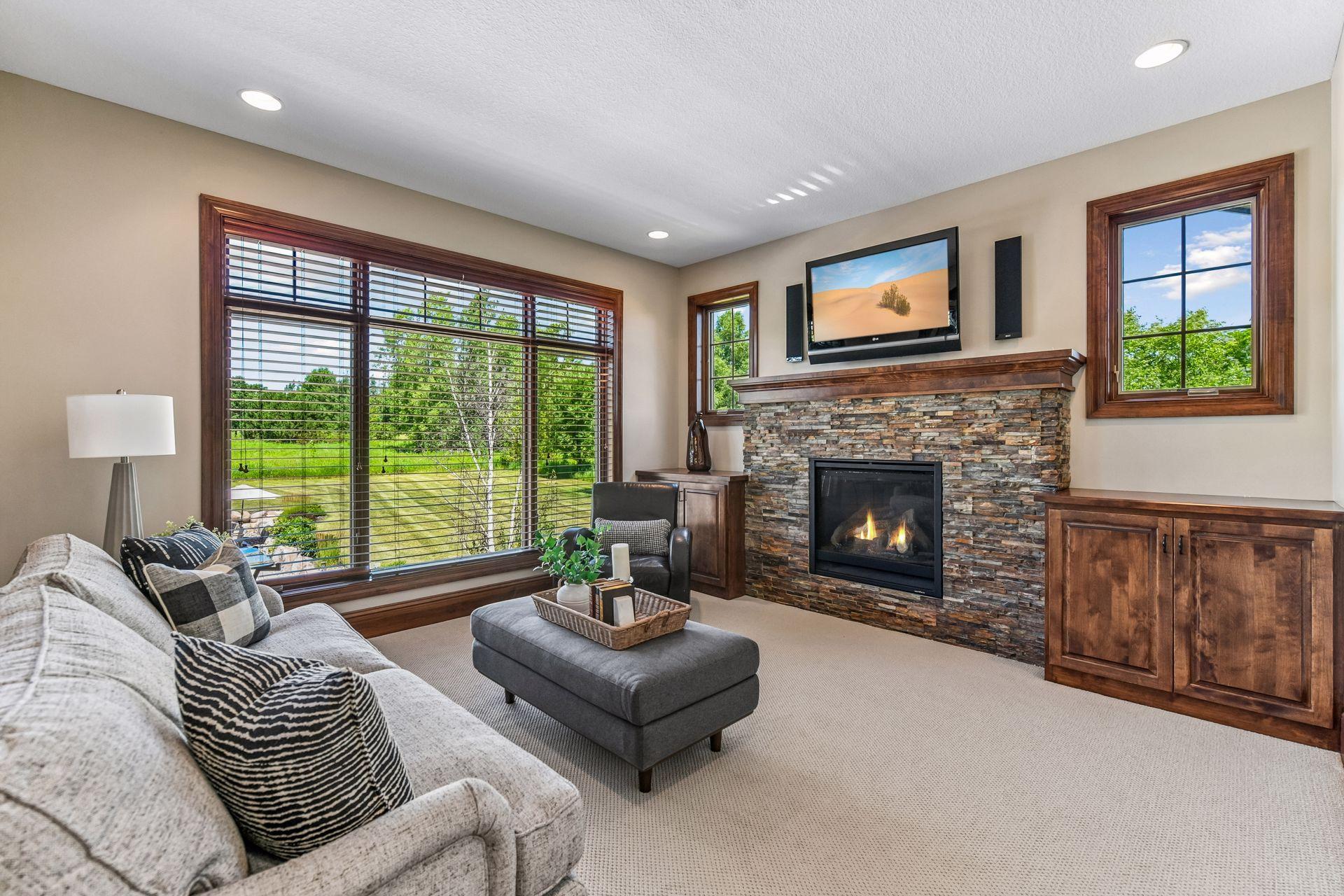 225 Calamus Circle