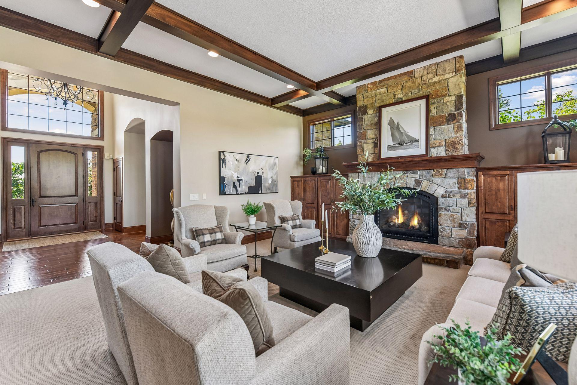 225 Calamus Circle