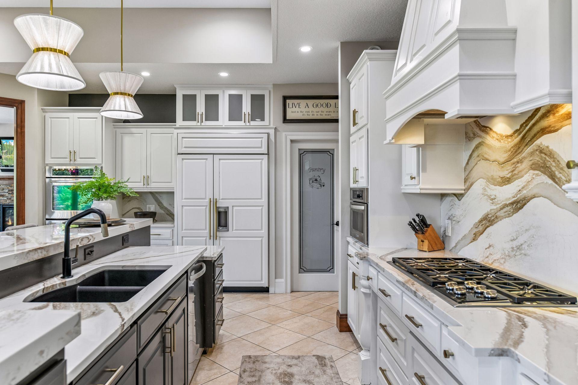 225 Calamus Circle