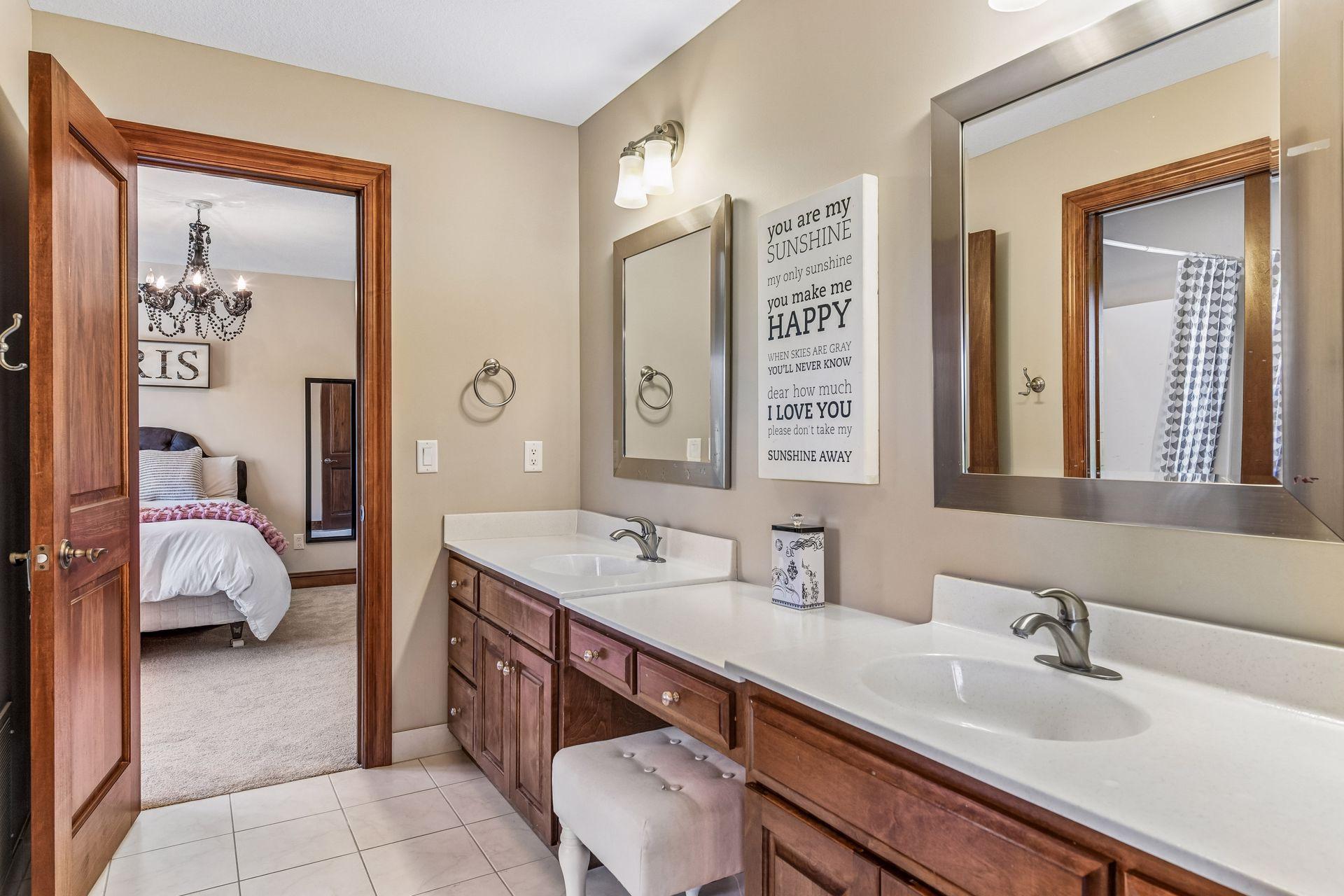 225 Calamus Circle