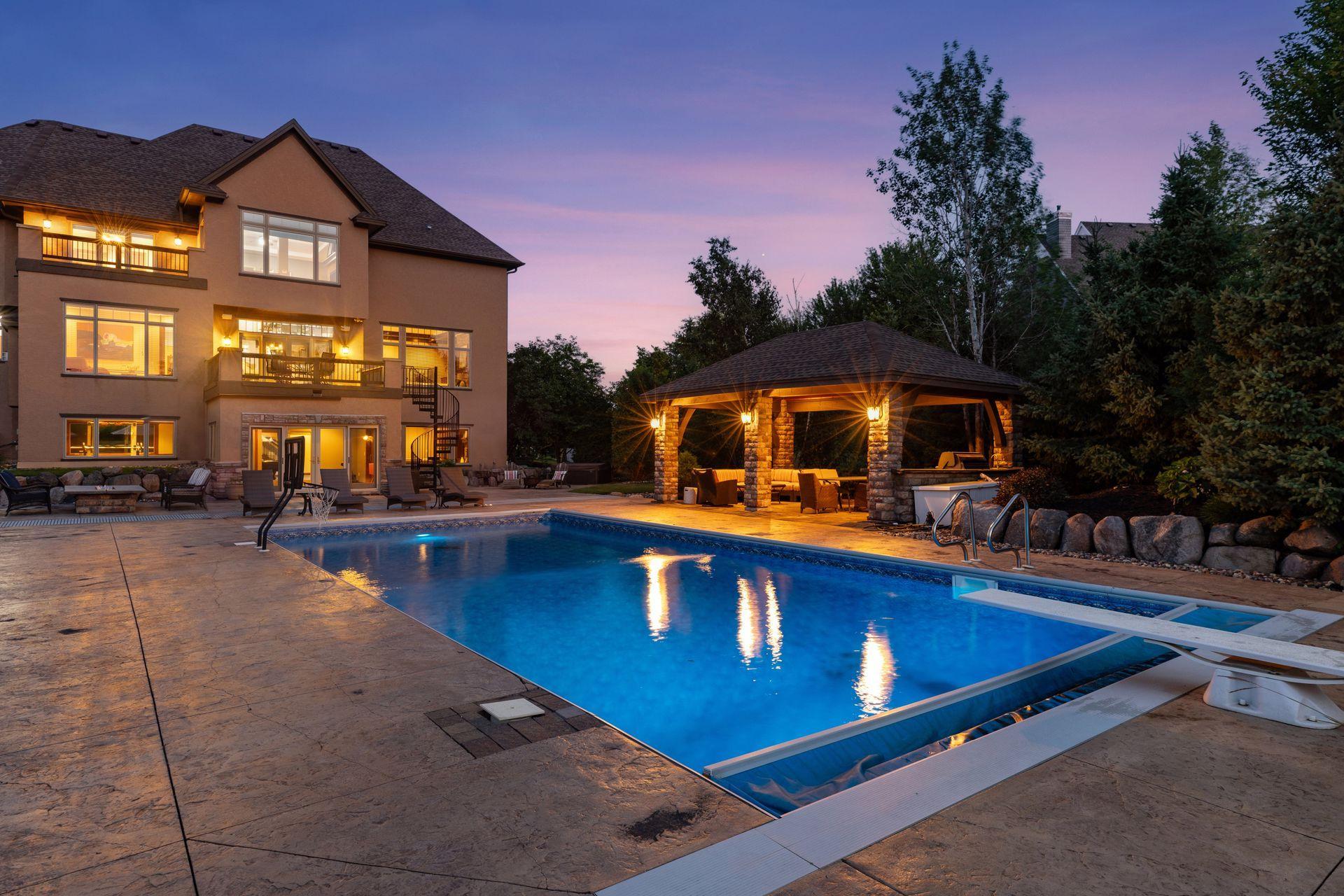 225 Calamus Circle