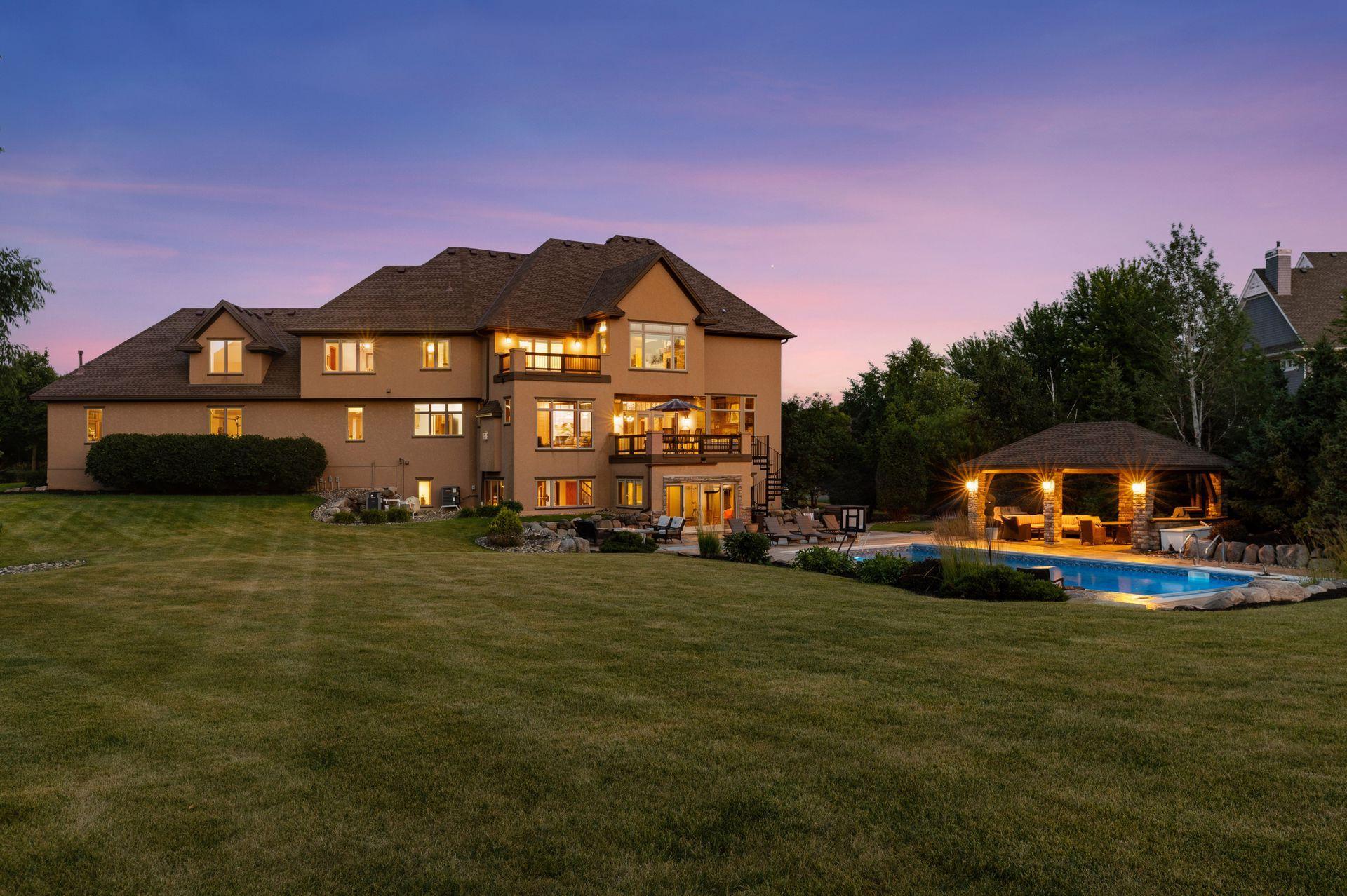 225 Calamus Circle