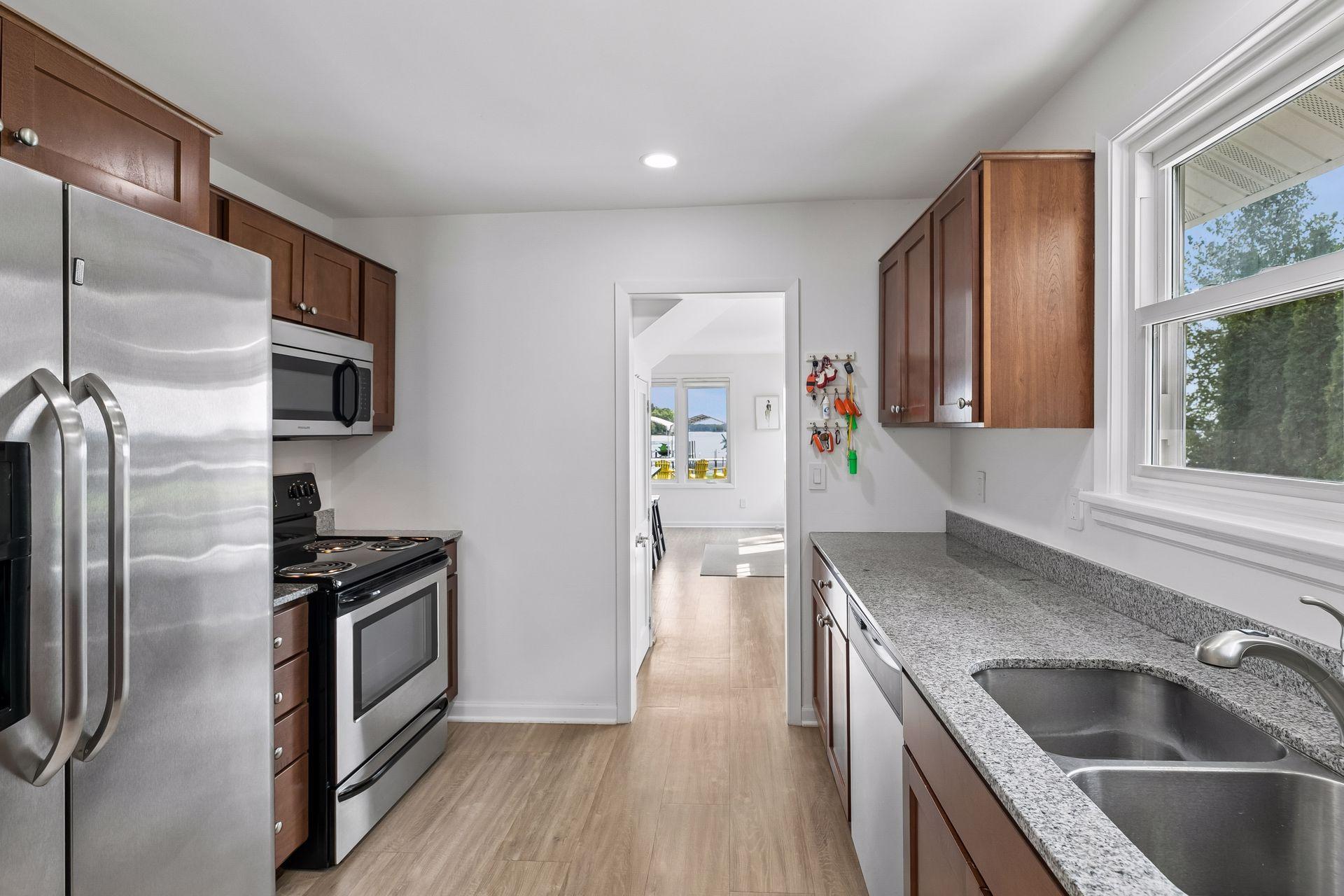 55 W Point Avenue