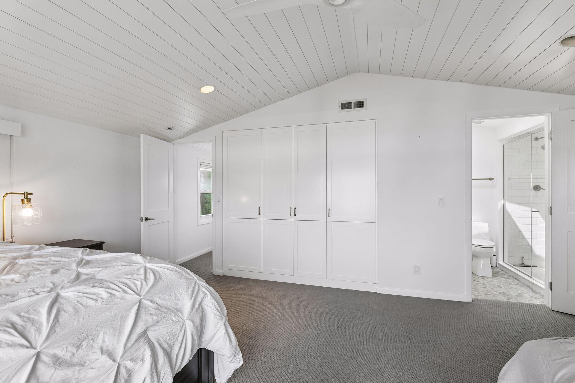 55 W Point Avenue