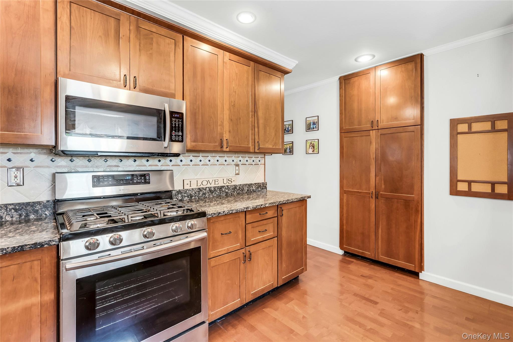 36 Richard Avenue