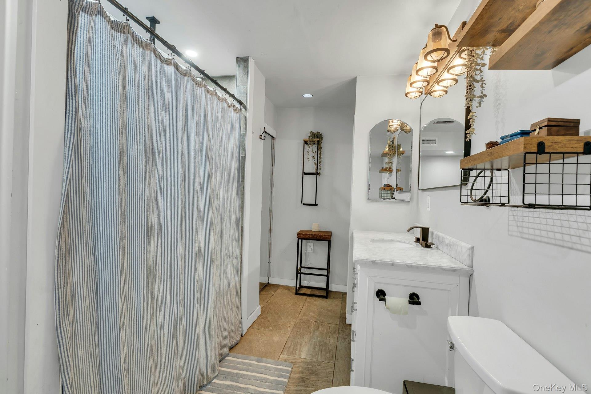52 Elmhurst Avenue