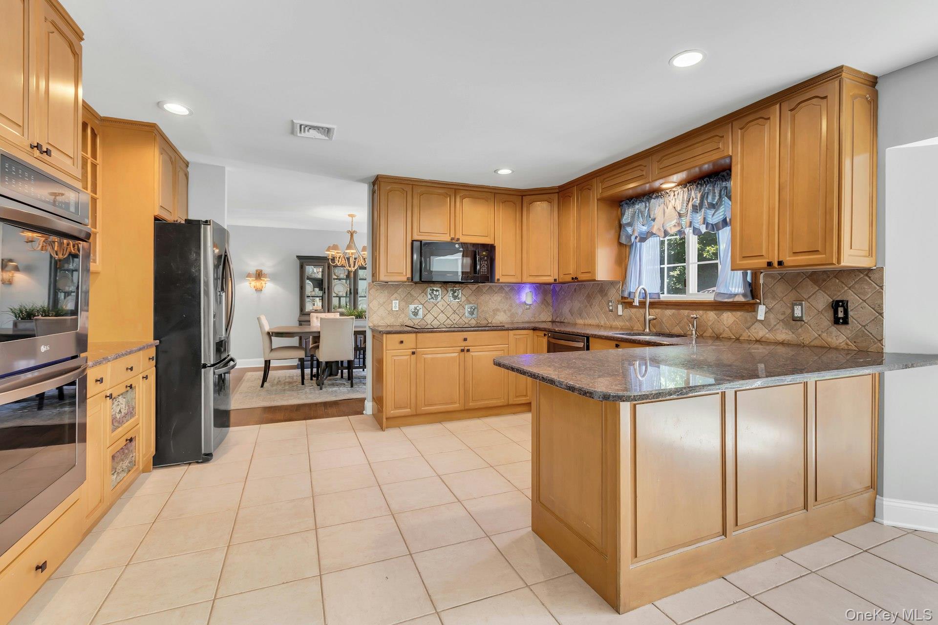 52 Elmhurst Avenue