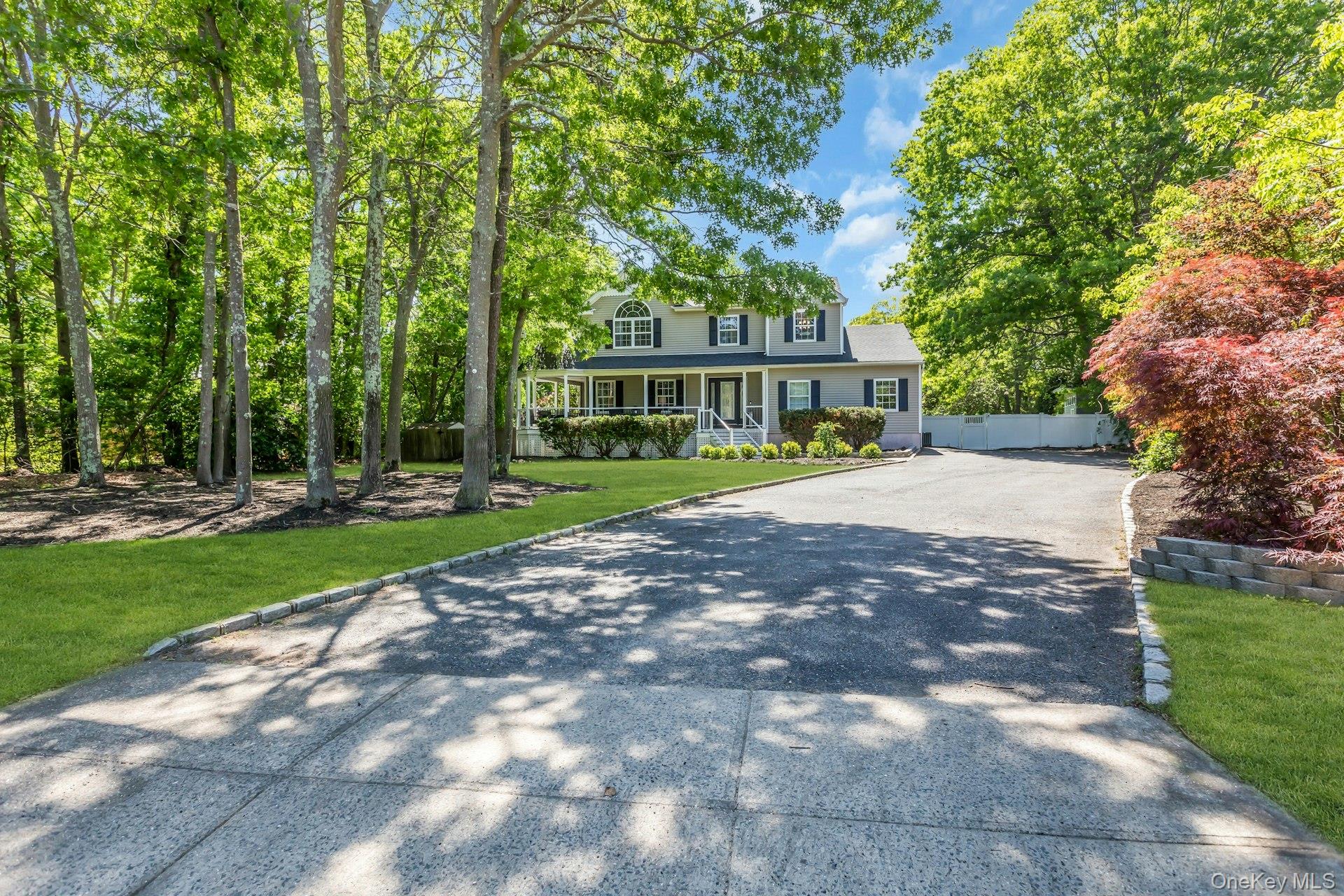 52 Elmhurst Avenue