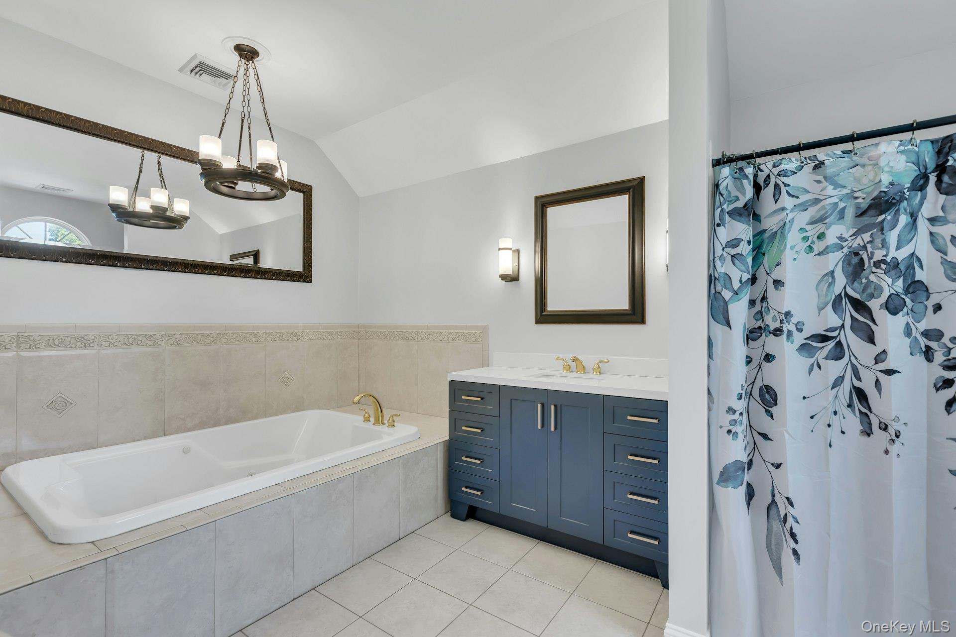 52 Elmhurst Avenue