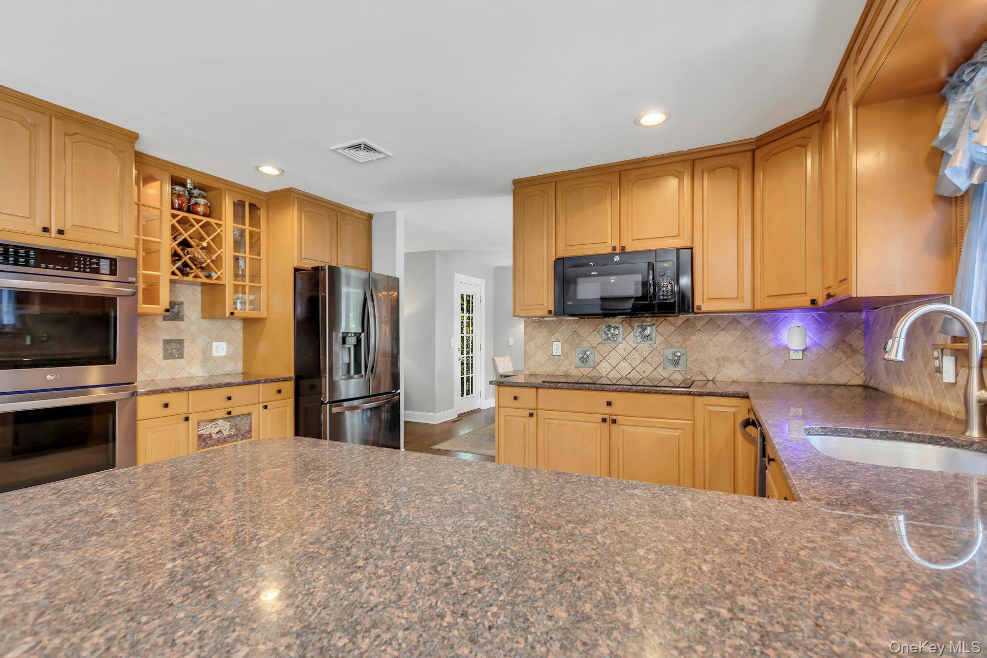 52 Elmhurst Avenue