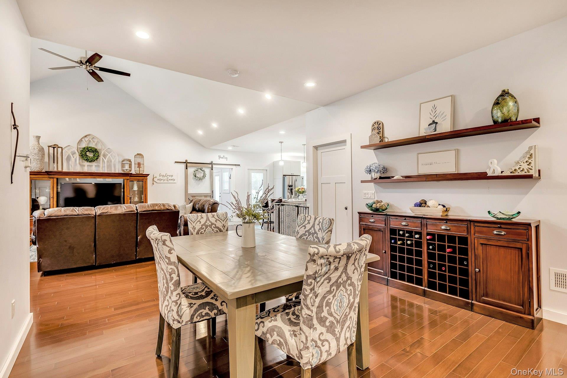30 Island Boulevard