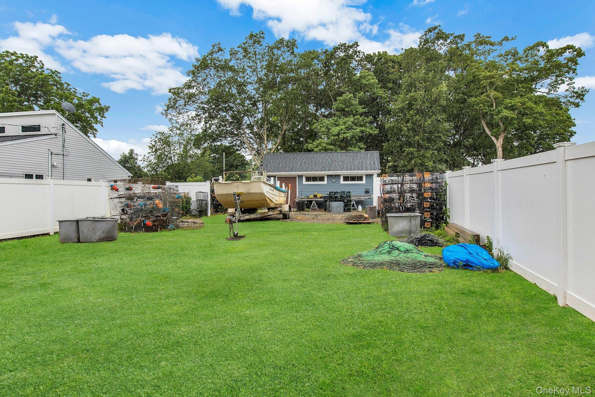 30 Island Boulevard