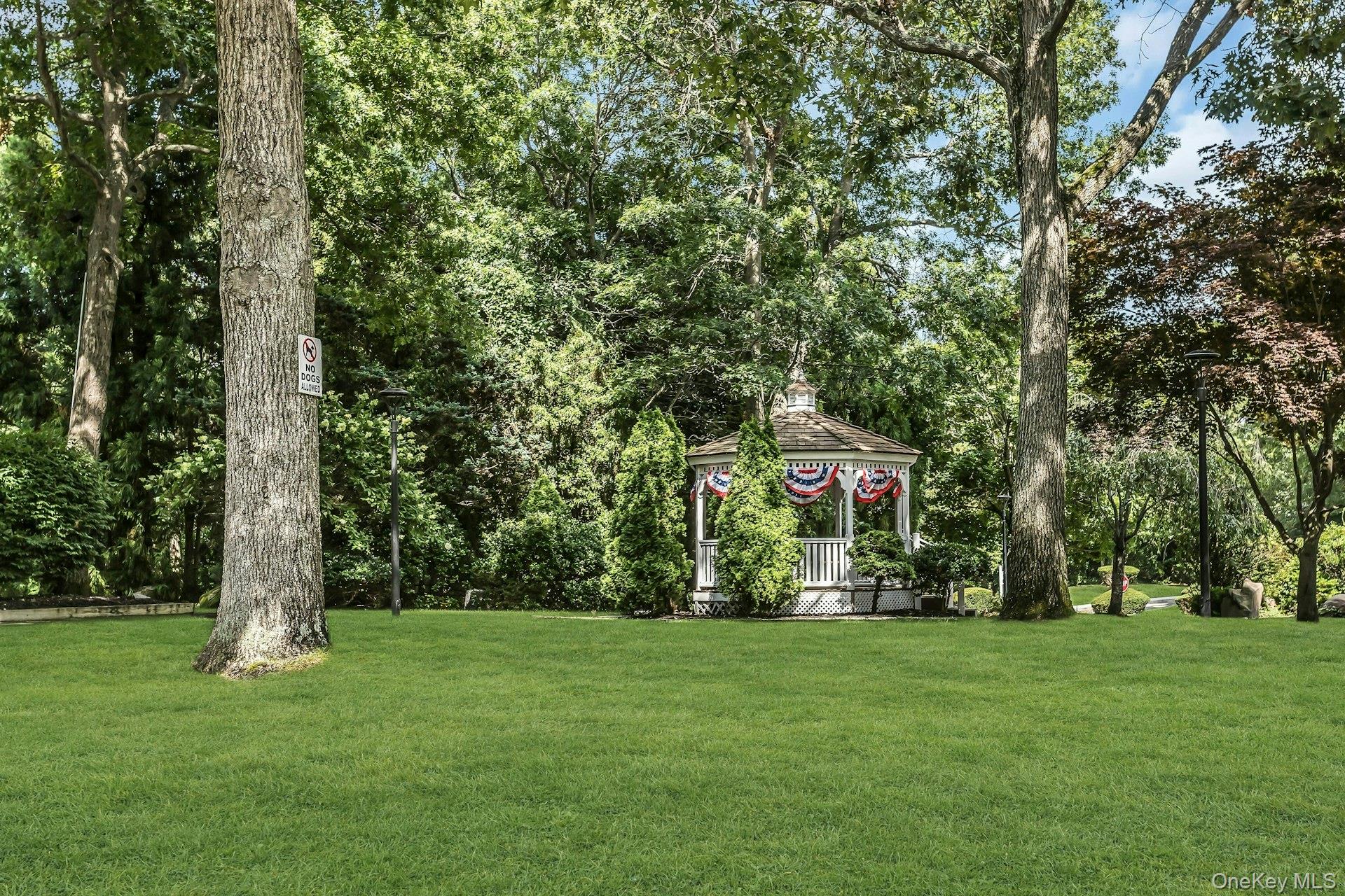 21 Glen Hollow Drive Unit: G9